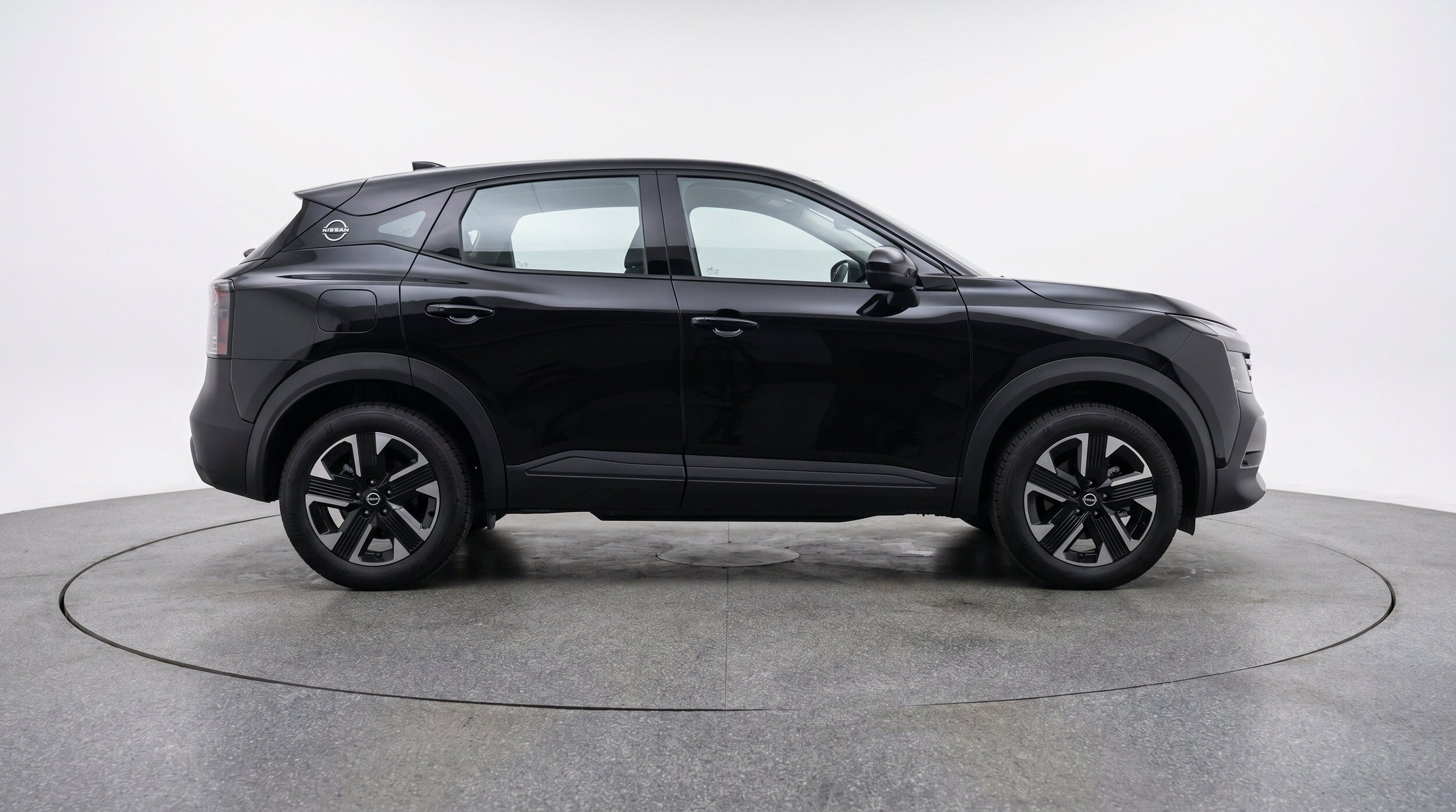 Thumbnail: 2026 Nissan Kicks - 11