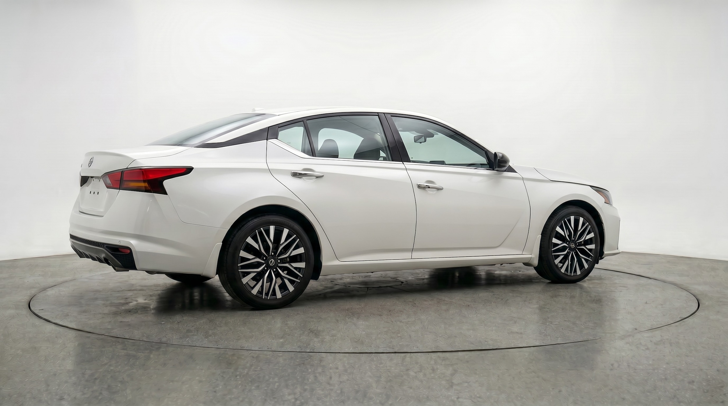 Thumbnail: 2025 Nissan Altima - 7