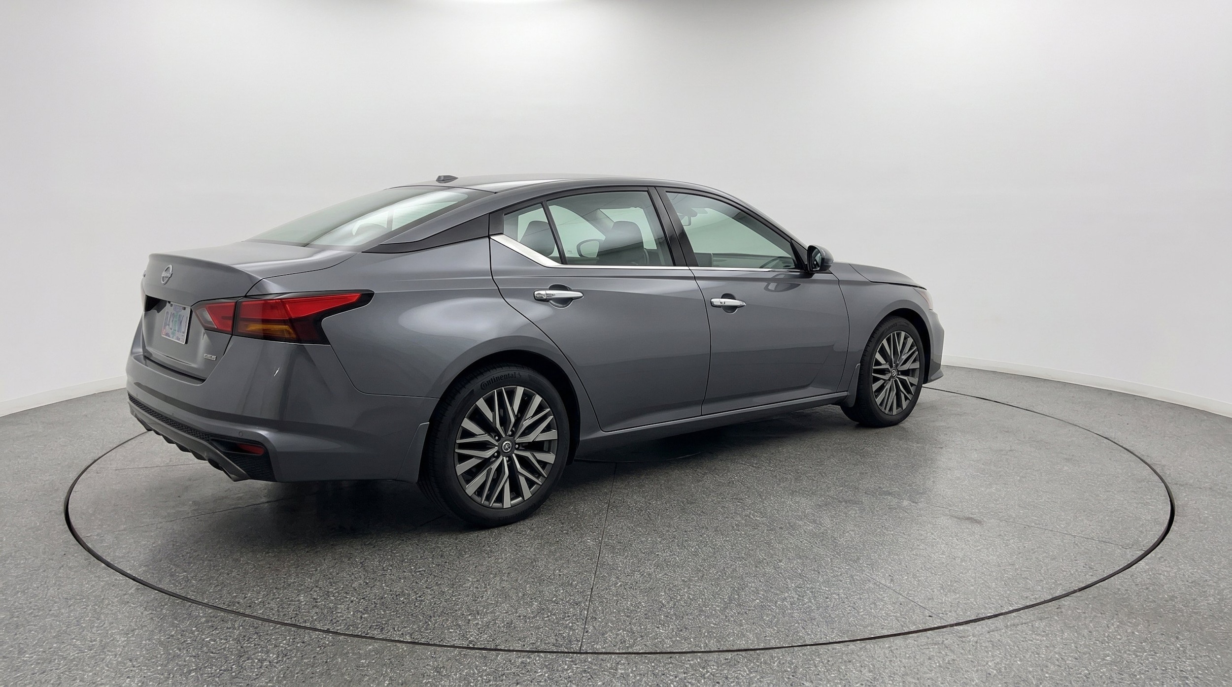 Thumbnail: 2025 Nissan Altima - 9