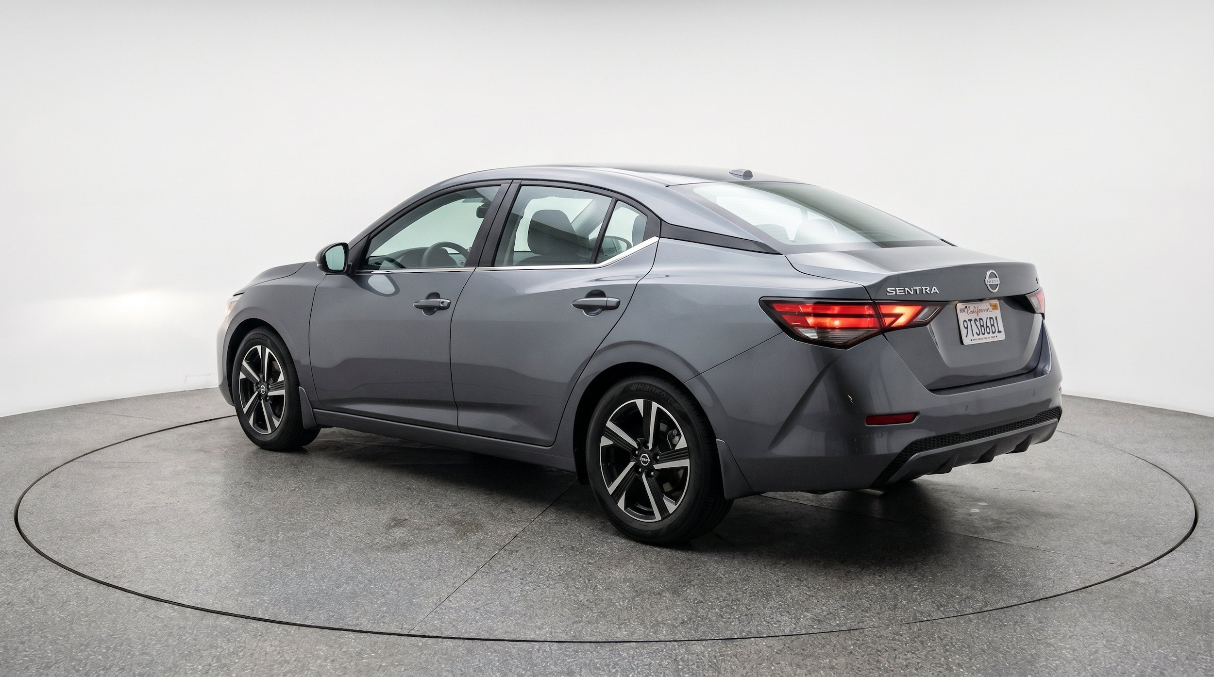 Thumbnail: 2025 Nissan Sentra - 6