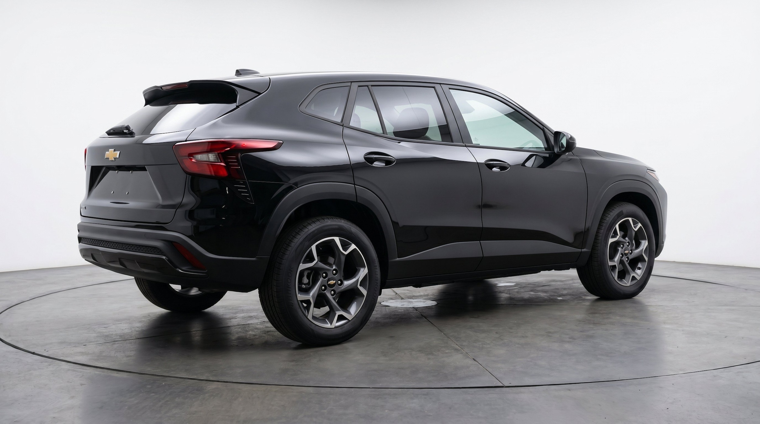 Thumbnail: 2025 Chevrolet Trax - 9