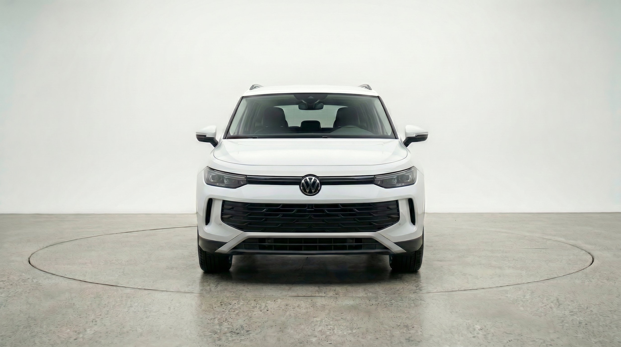 Thumbnail: 2026 Volkswagen Tiguan - 2