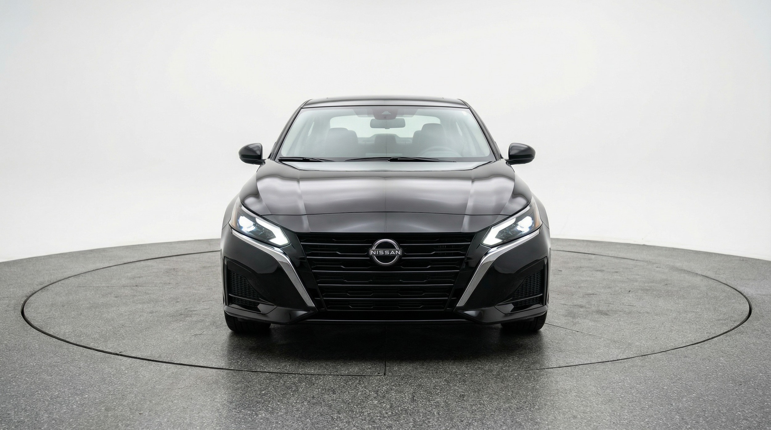 Thumbnail: 2025 Nissan Altima - 2