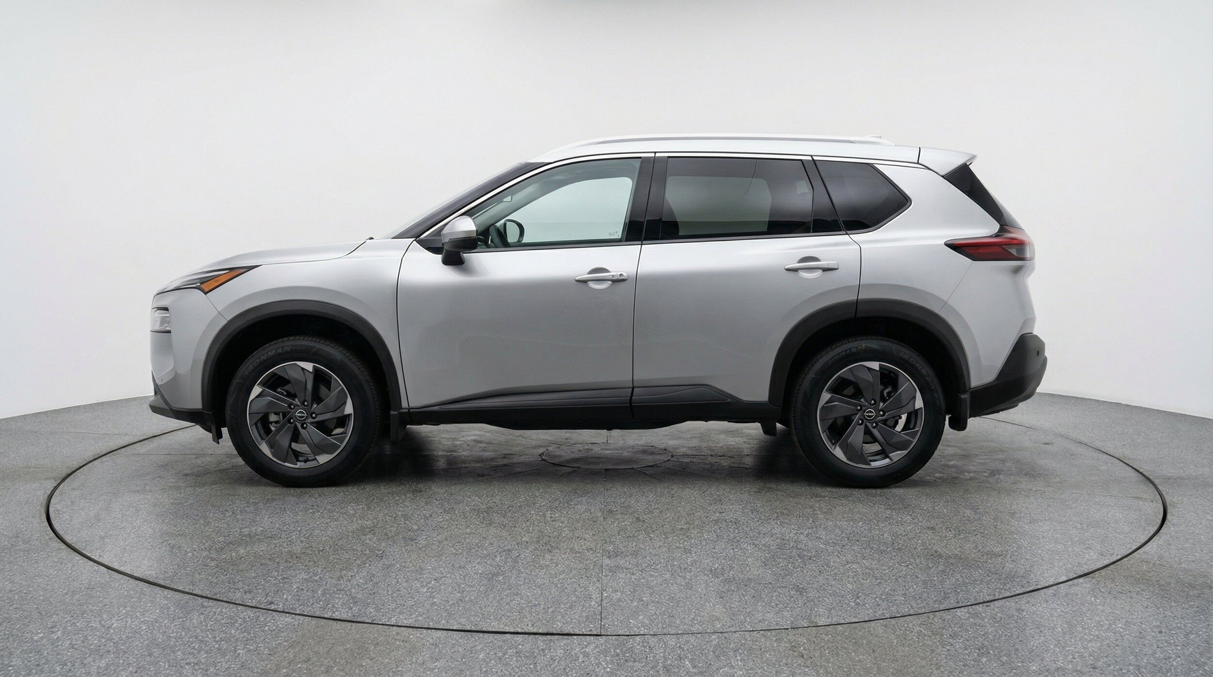 Thumbnail: 2025 Nissan Rogue - 5