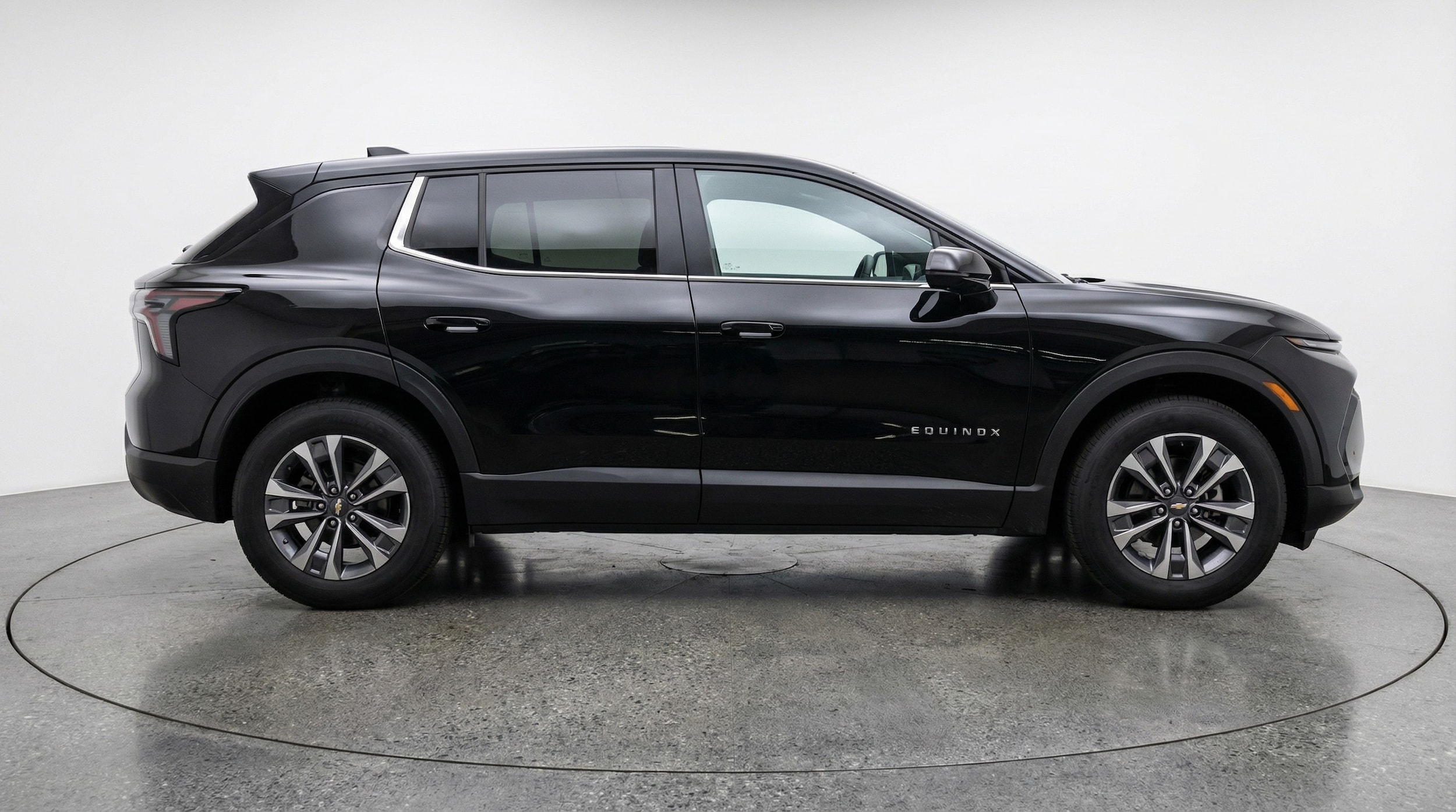 Thumbnail: 2025 Chevrolet Equinox - 8