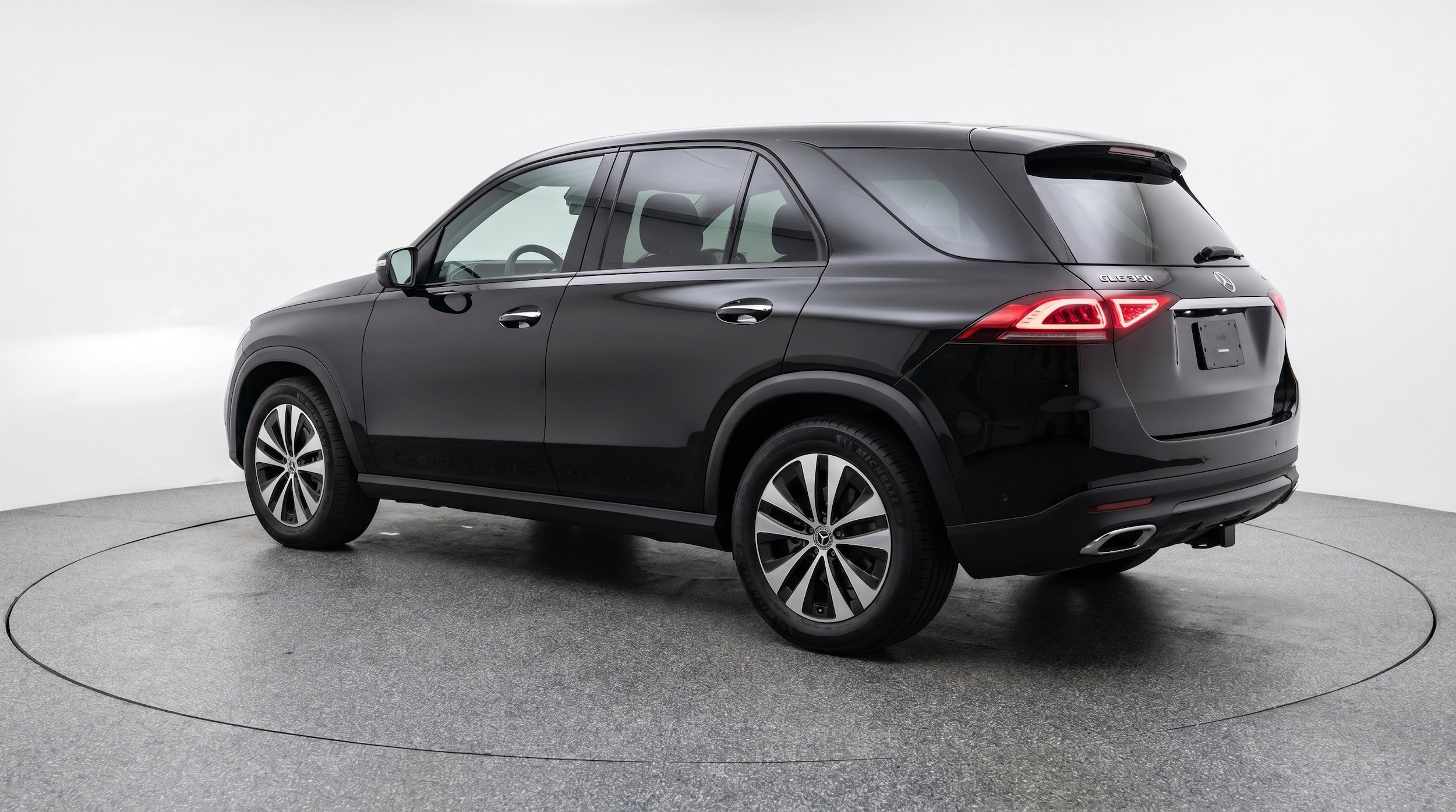 Thumbnail: 2026 Mercedes-Benz GLE - 6