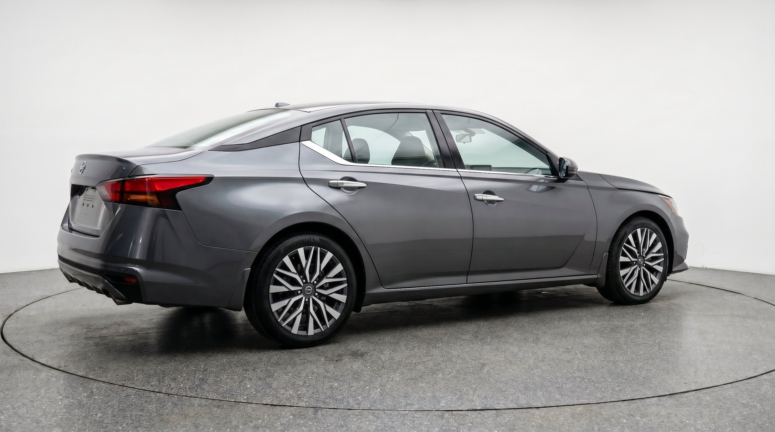 Thumbnail: 2025 Nissan Altima - 9