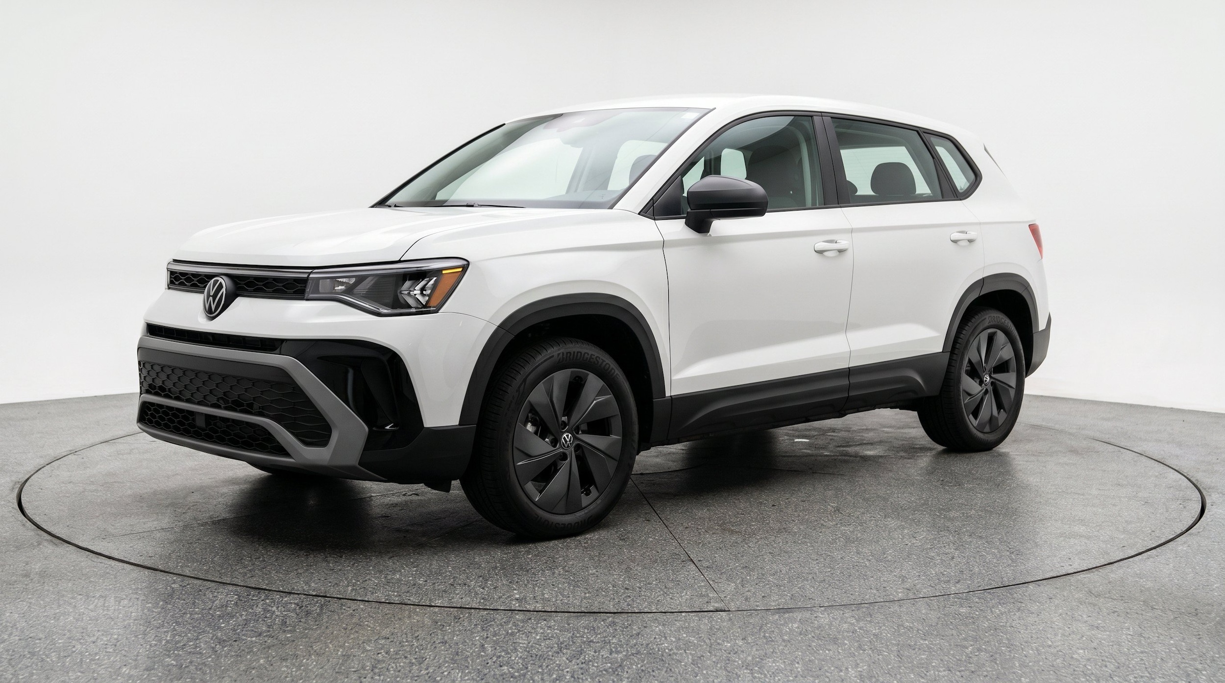 Thumbnail: 2026 Volkswagen Taos - 3