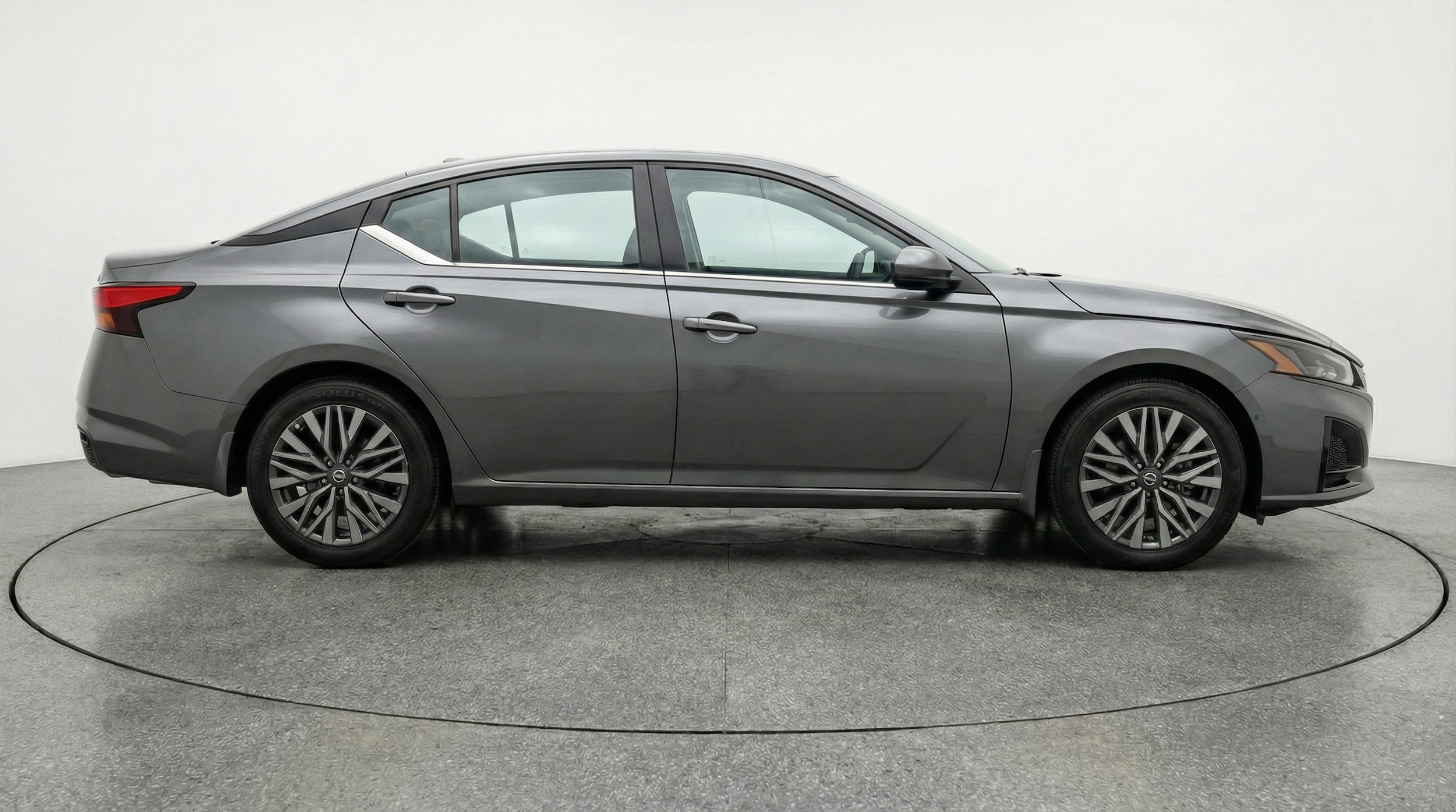 Thumbnail: 2025 Nissan Altima - 8
