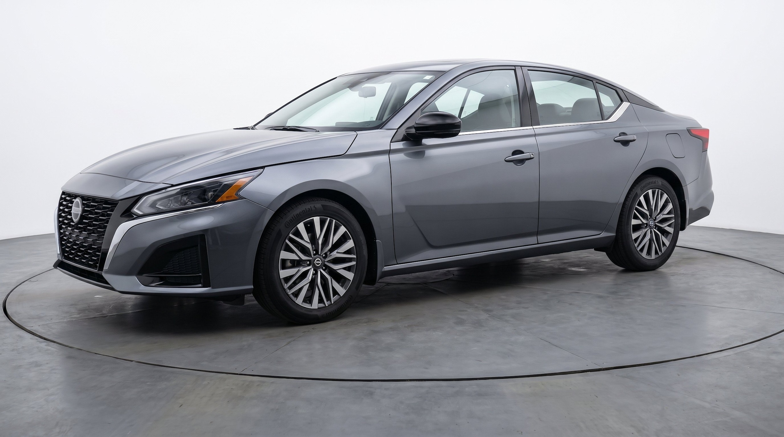 Thumbnail: 2025 Nissan Altima - 3