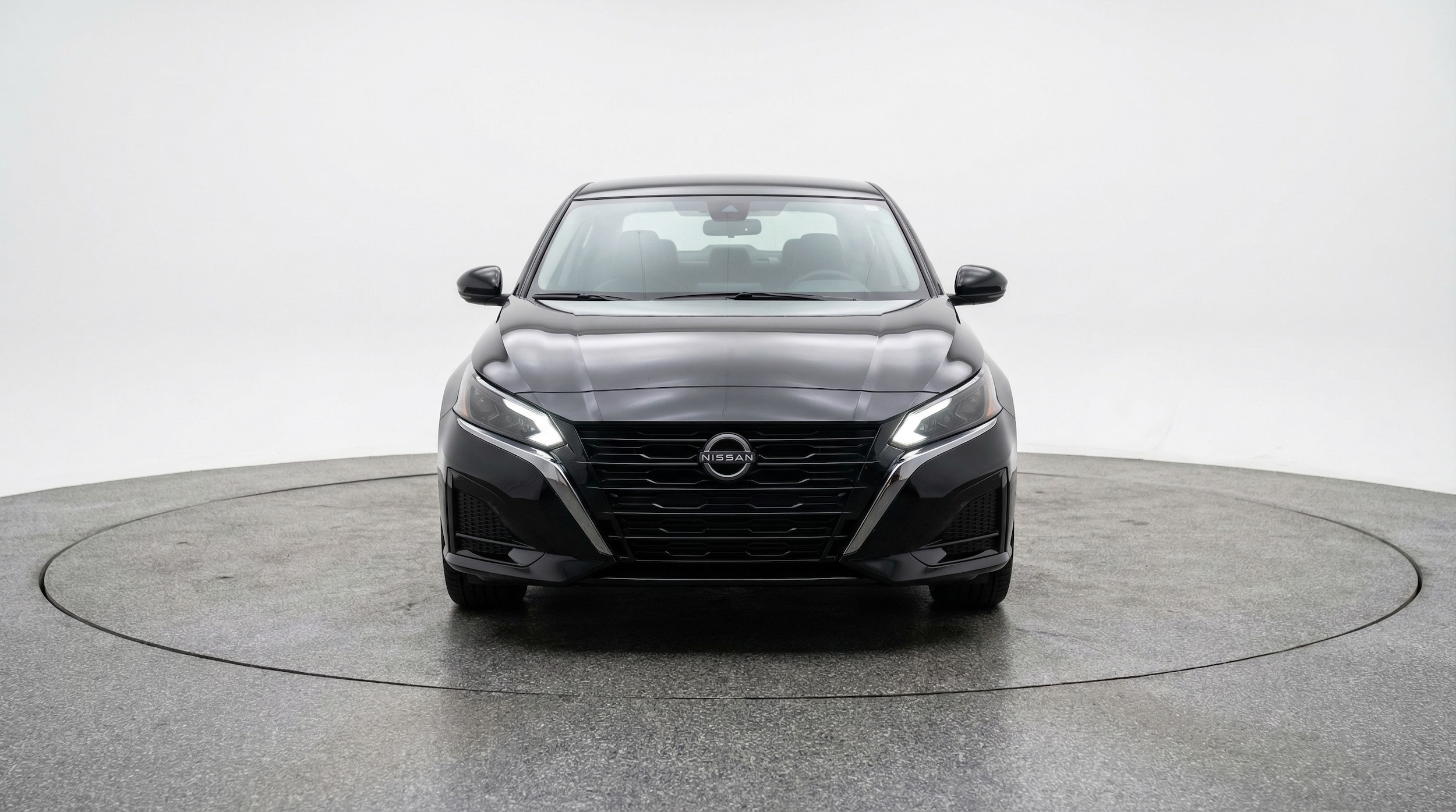 Thumbnail: 2025 Nissan Altima - 2