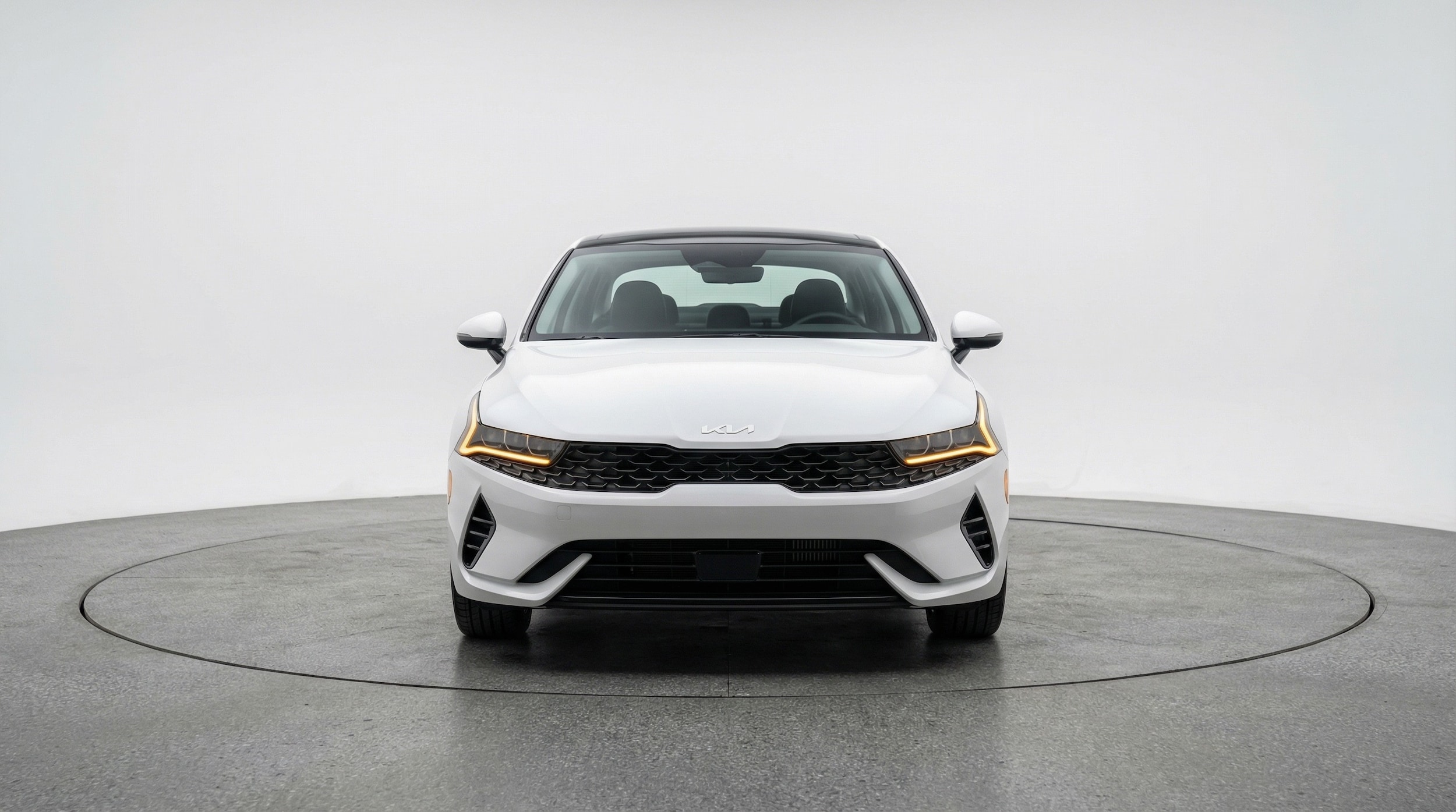 Thumbnail: 2025 Kia K4 - 2