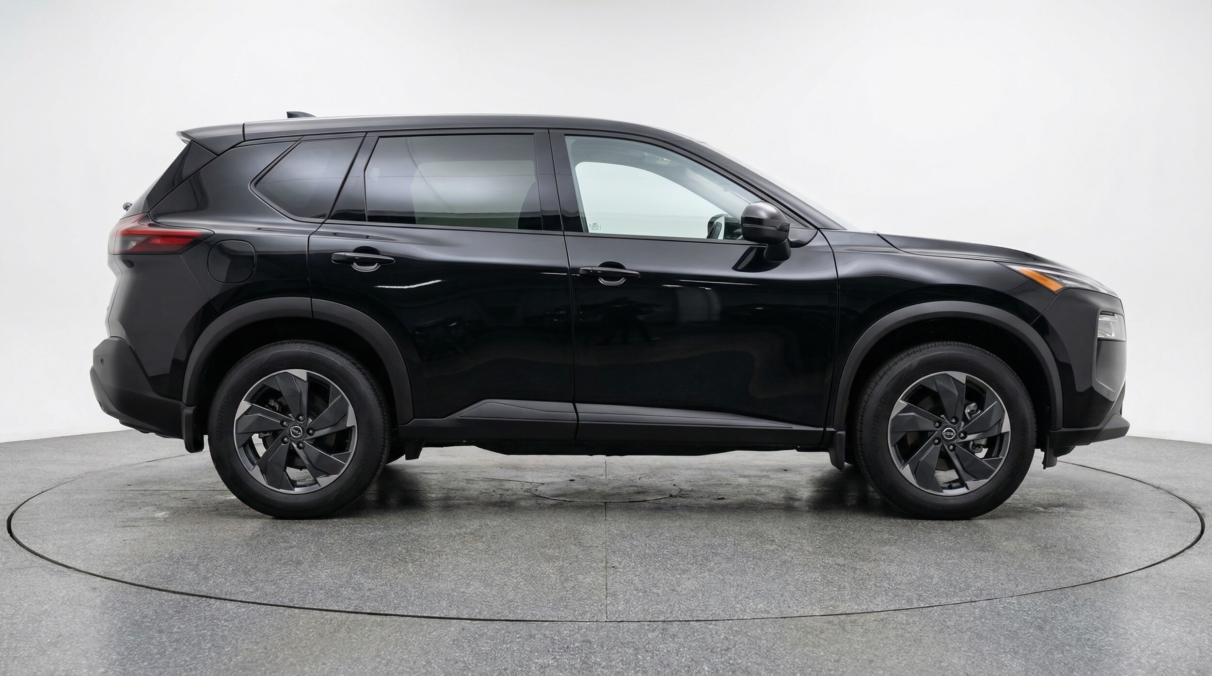 Thumbnail: 2025 Nissan Rogue - 8