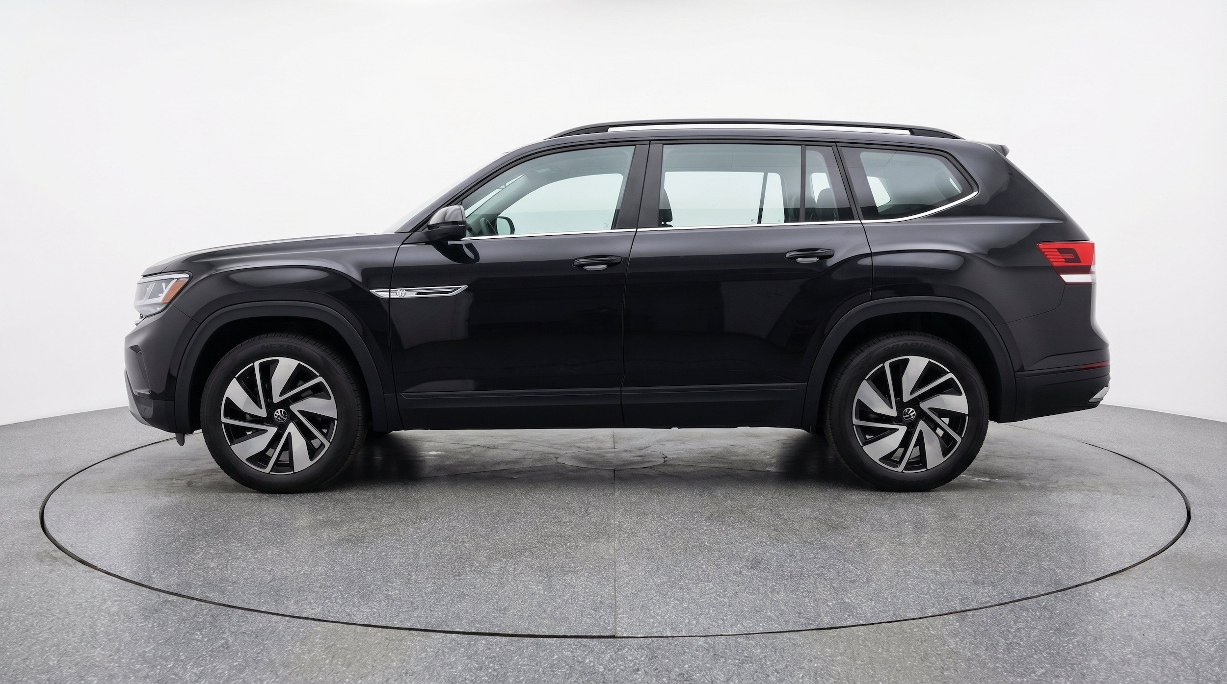 Thumbnail: 2026 Volkswagen Atlas - 5