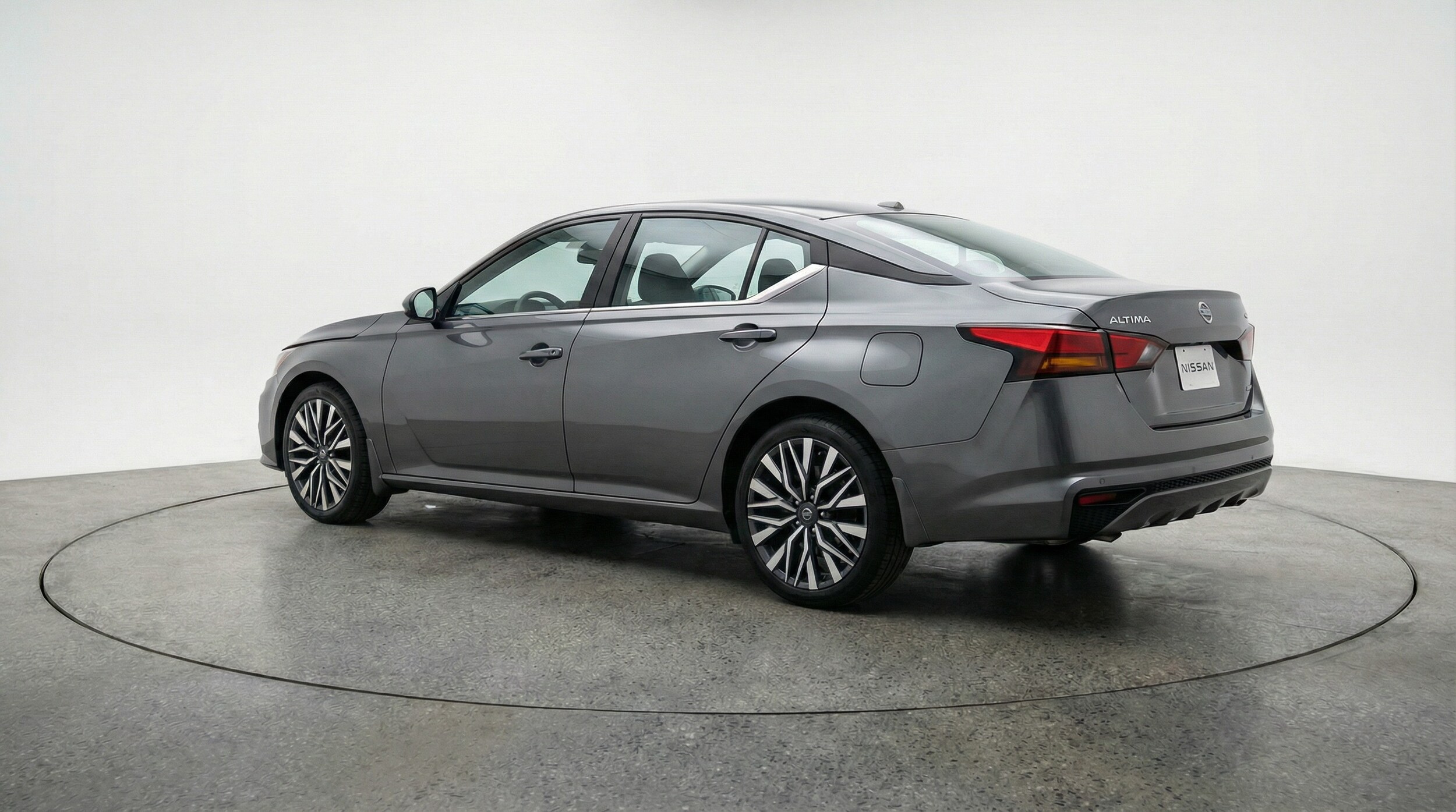 Thumbnail: 2025 Nissan Altima - 5