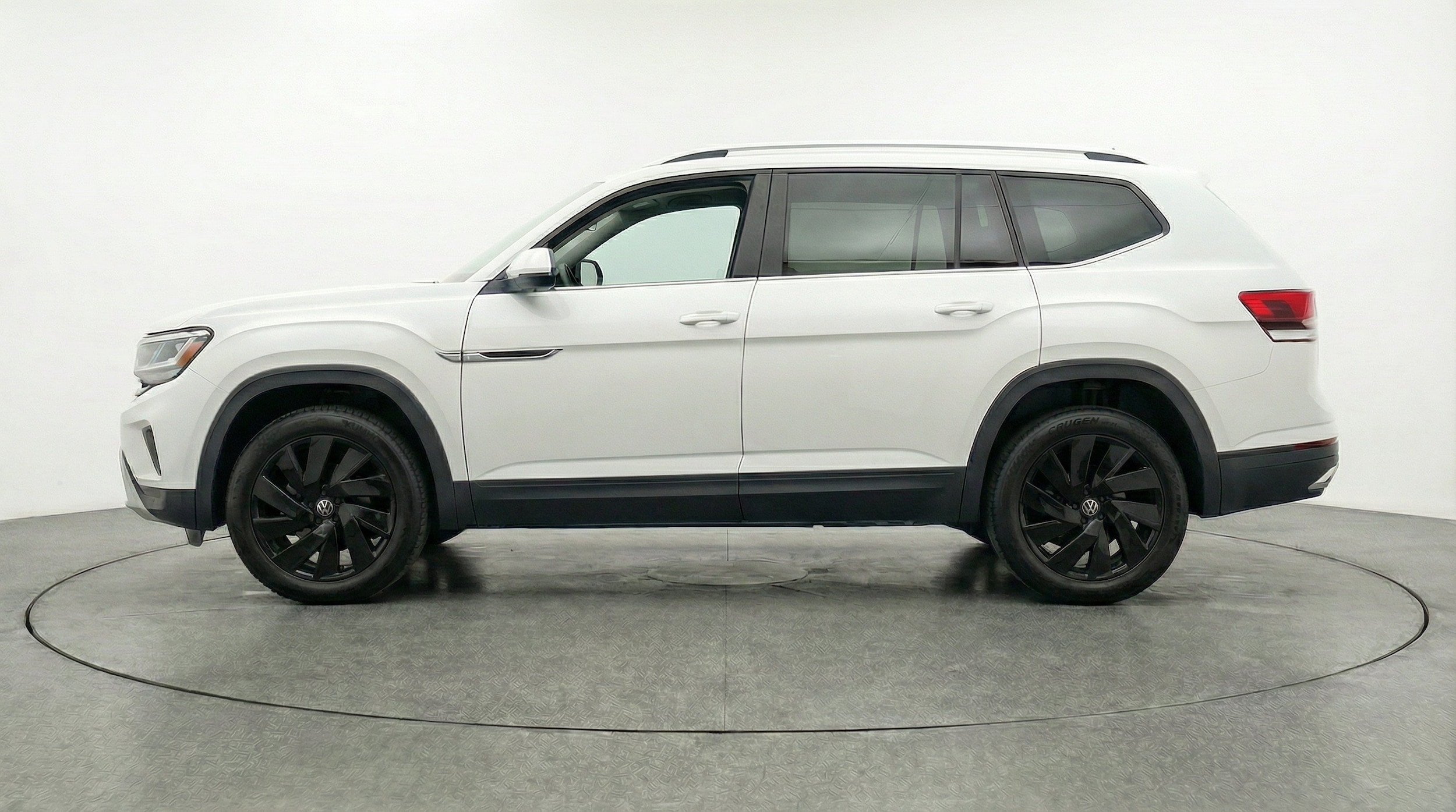Thumbnail: 2026 Volkswagen Atlas - 5
