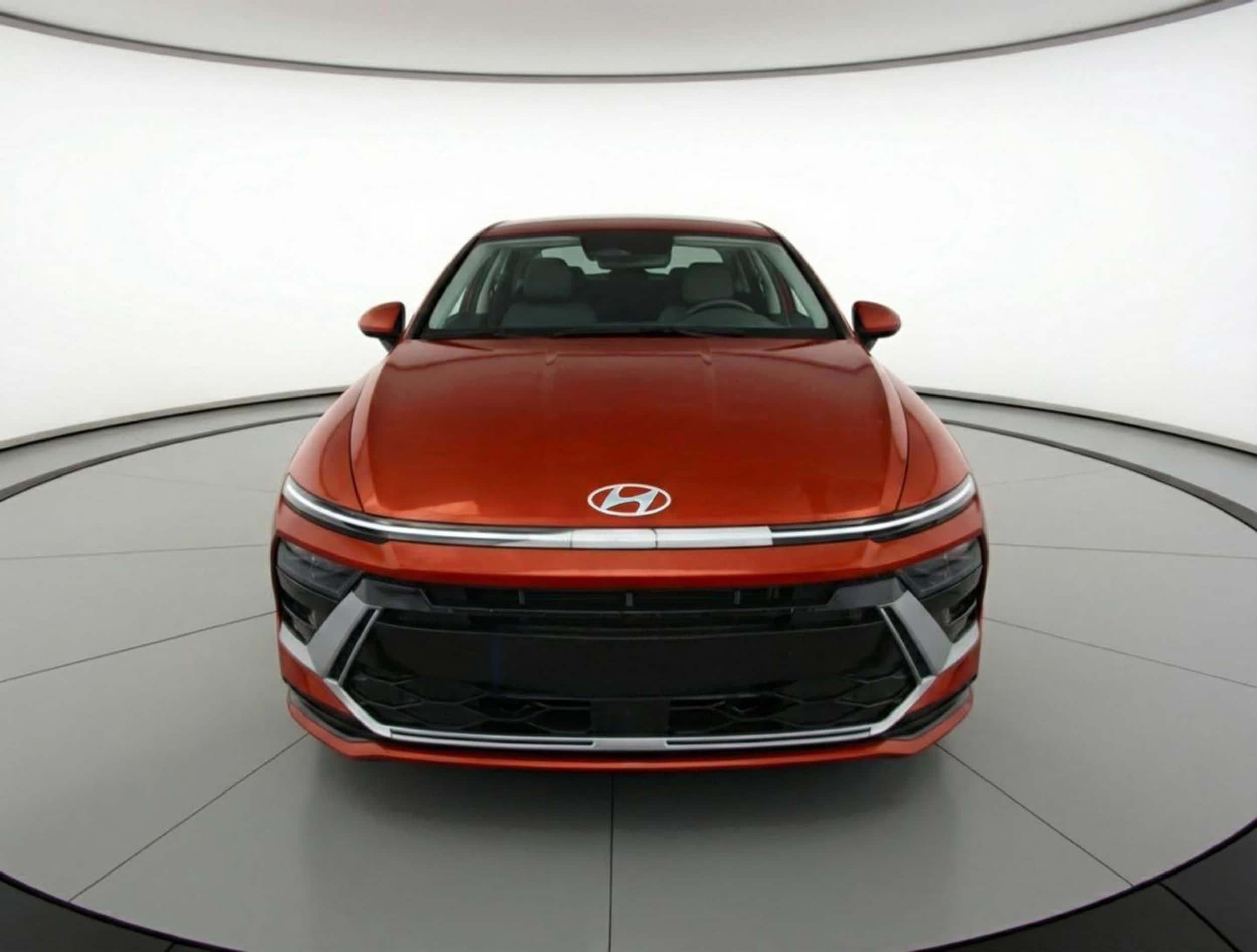 Thumbnail: 2025 Hyundai Sonata - 2