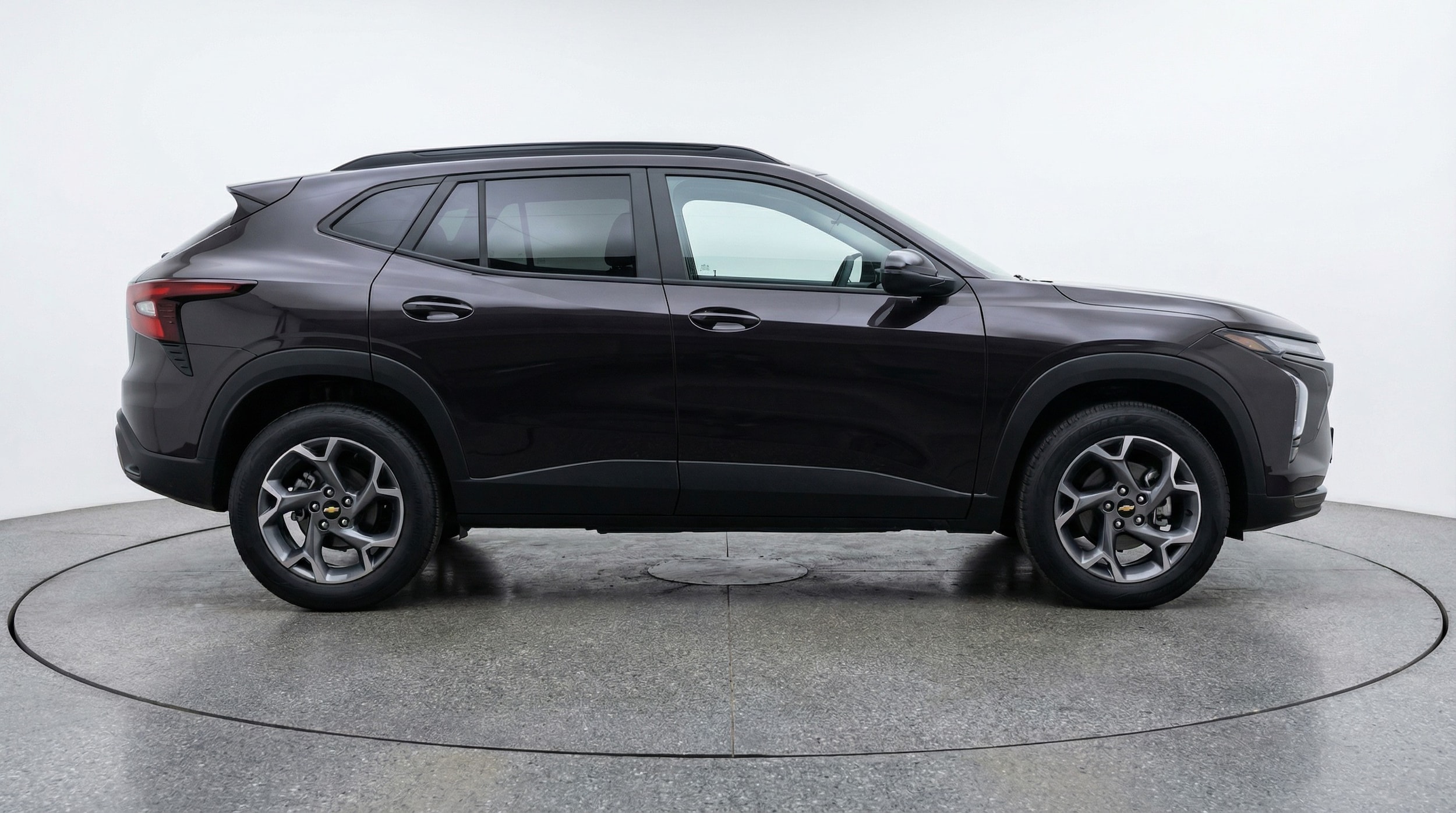 Thumbnail: 2025 Chevrolet Trax - 8