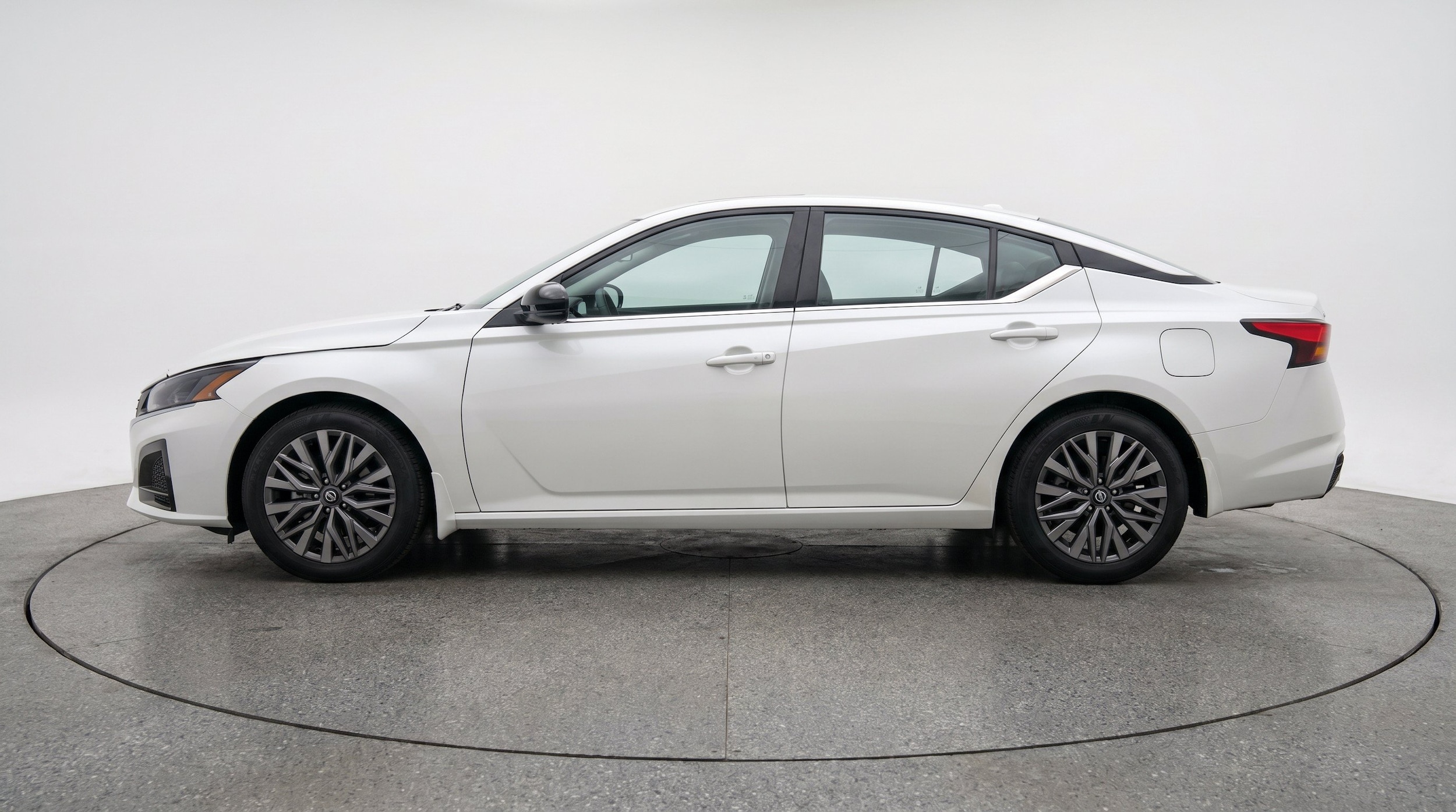 Thumbnail: 2026 Nissan Altima - 5