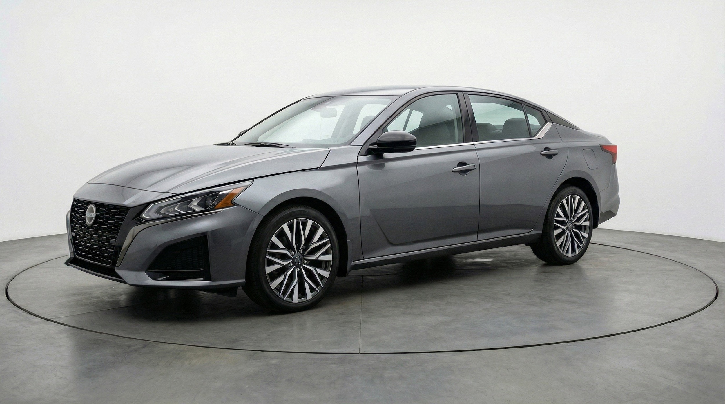 Thumbnail: 2025 Nissan Altima - 3
