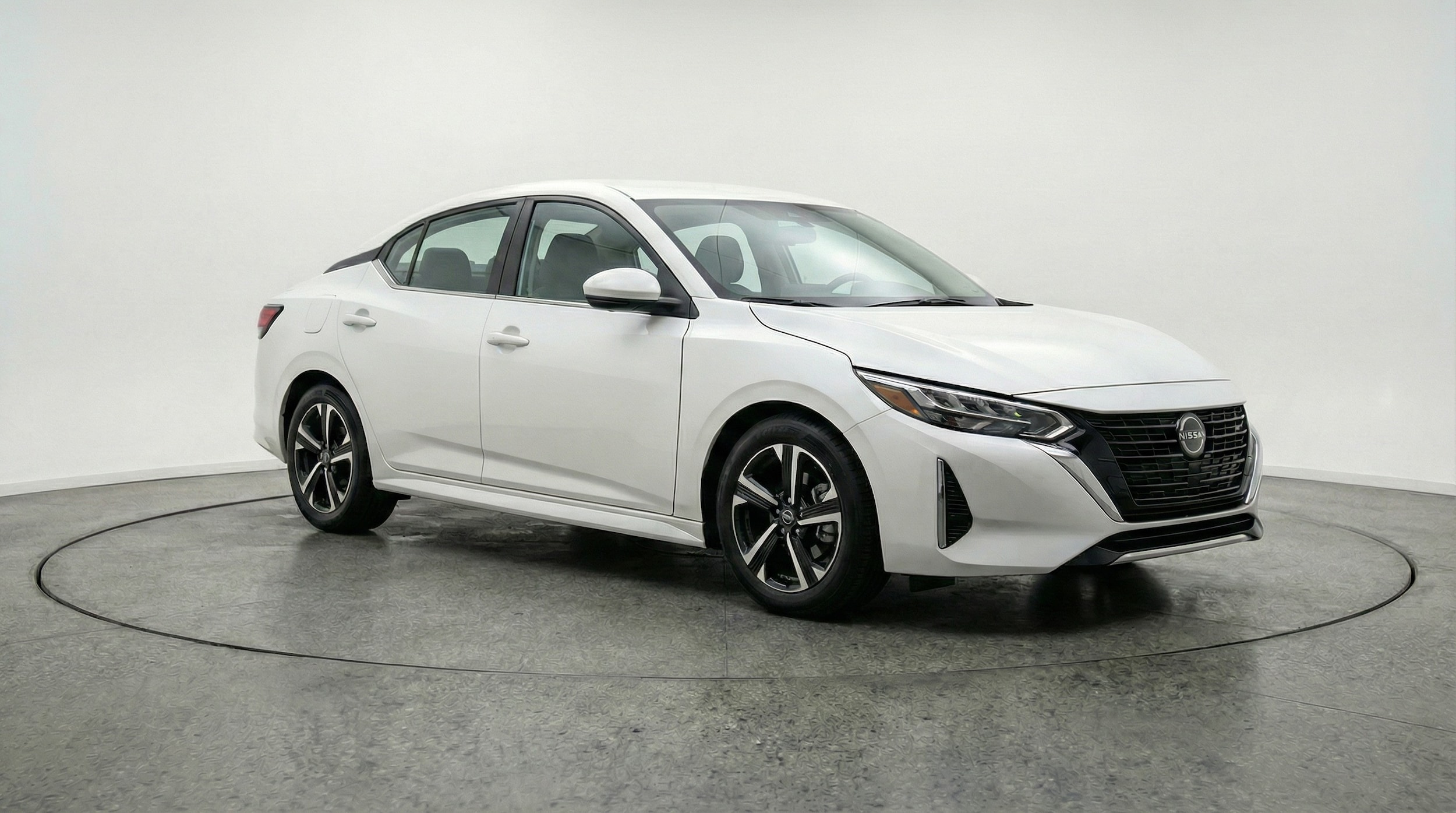 Thumbnail: 2025 Nissan Sentra - 1