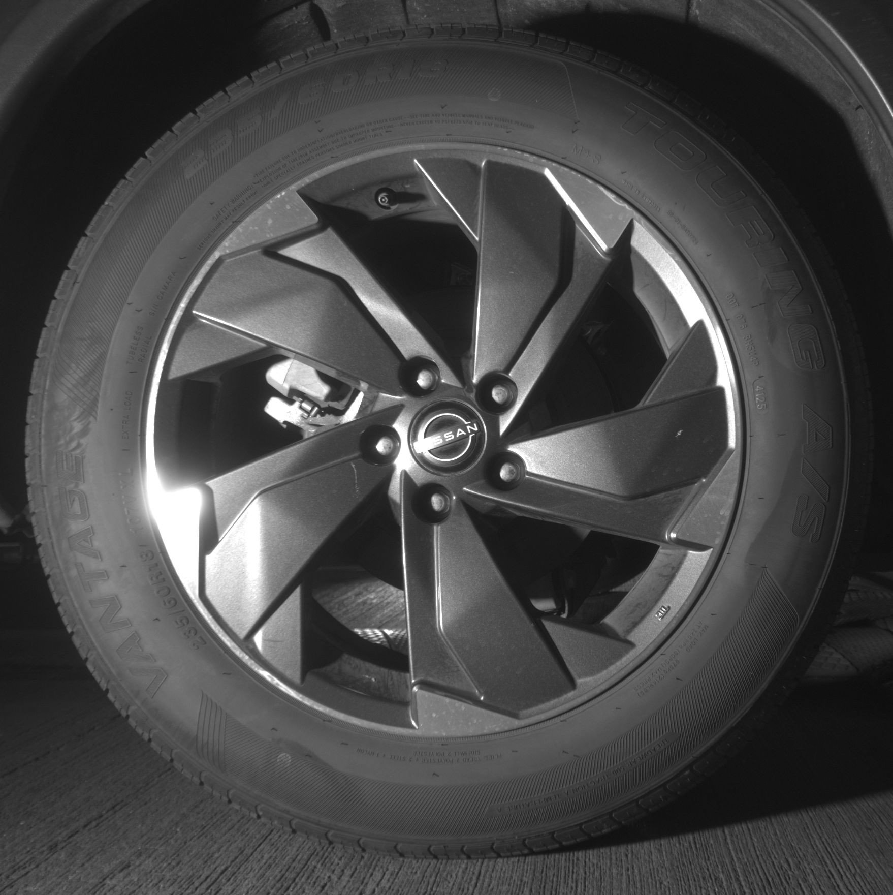 Thumbnail: 2025 Nissan Rogue - 15
