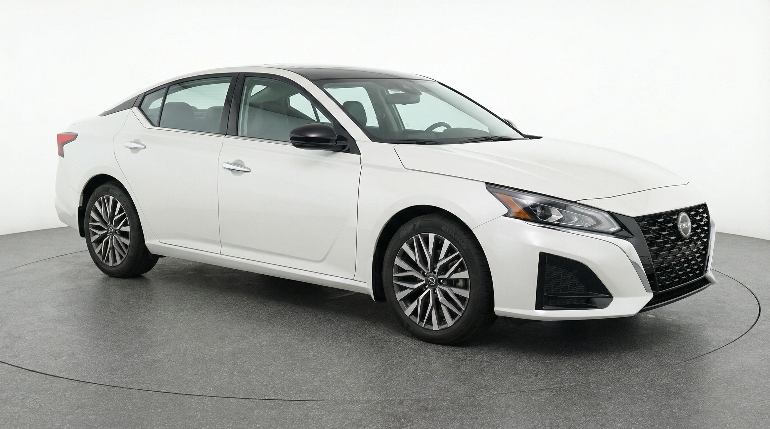 Thumbnail: 2025 Nissan Altima - 1