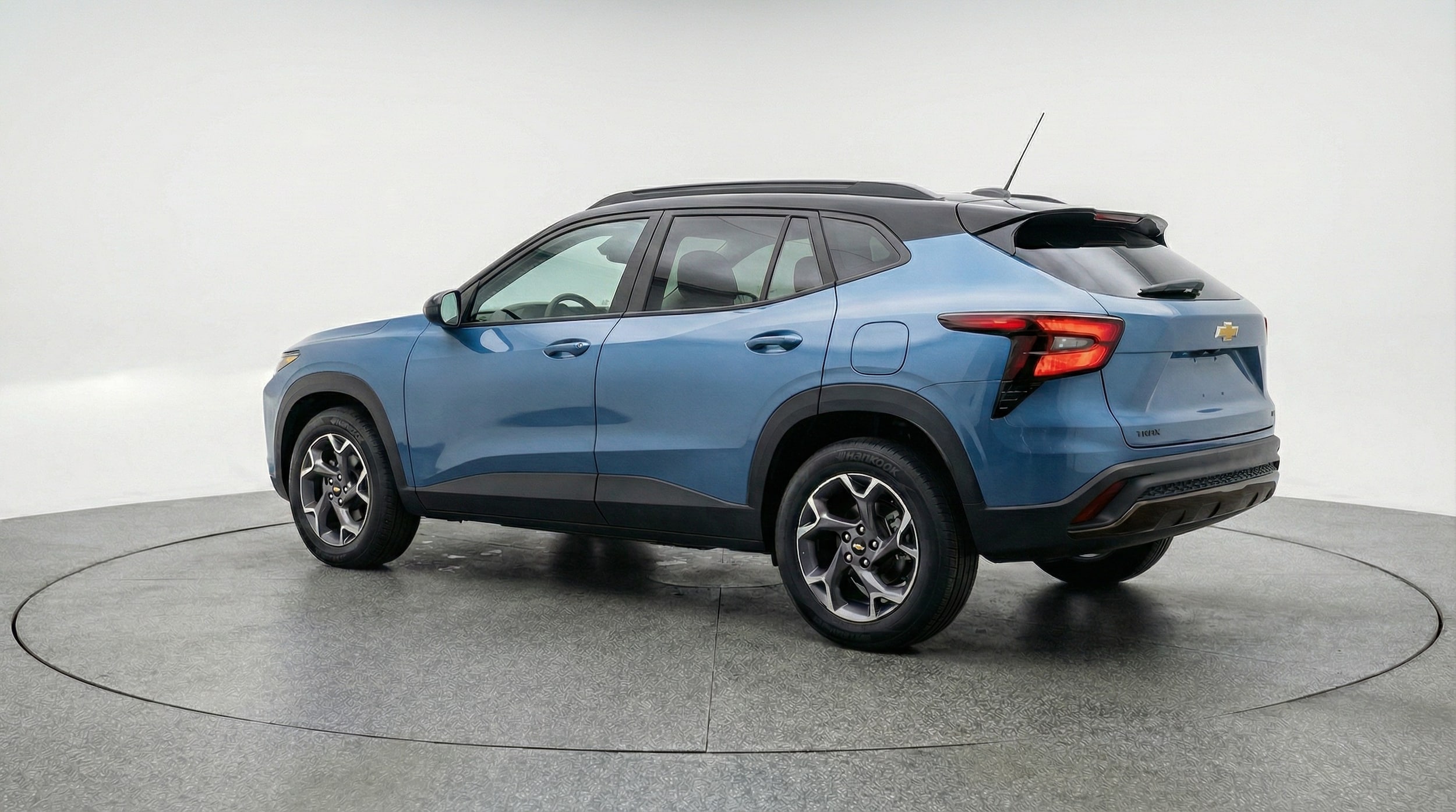 Thumbnail: 2025 Chevrolet Trax - 5