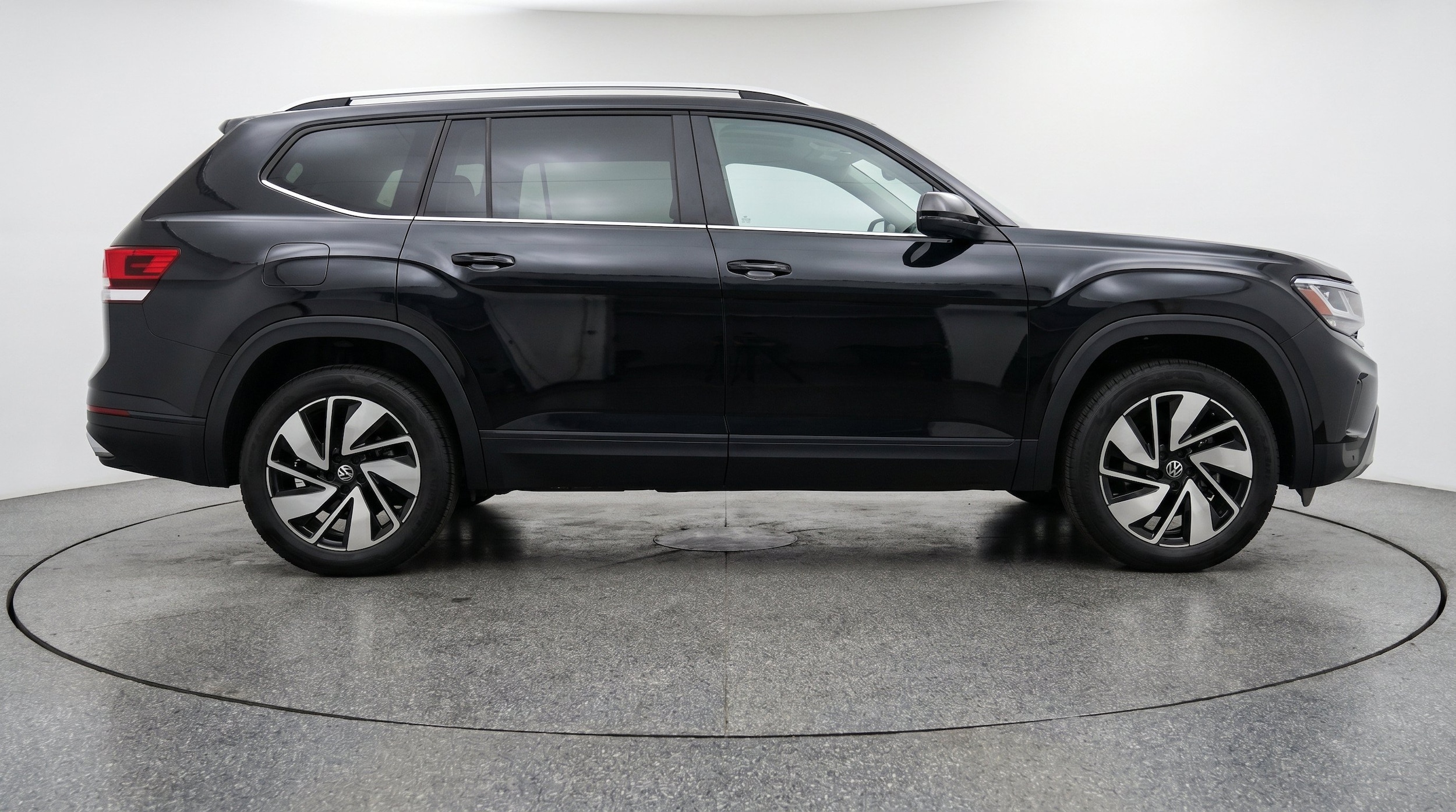 Thumbnail: 2026 Volkswagen Atlas - 11