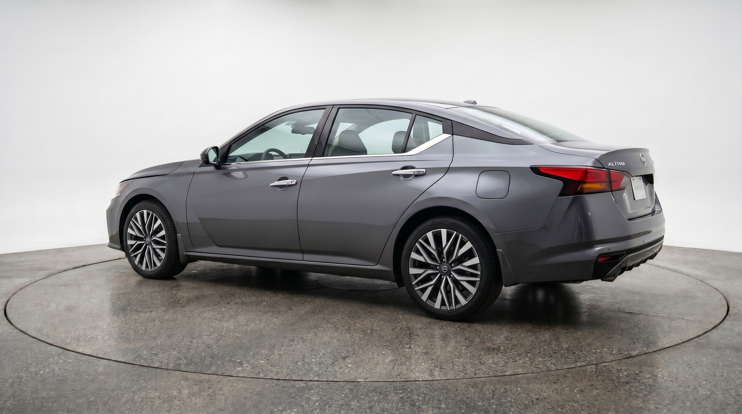 Thumbnail: 2025 Nissan Altima - 6