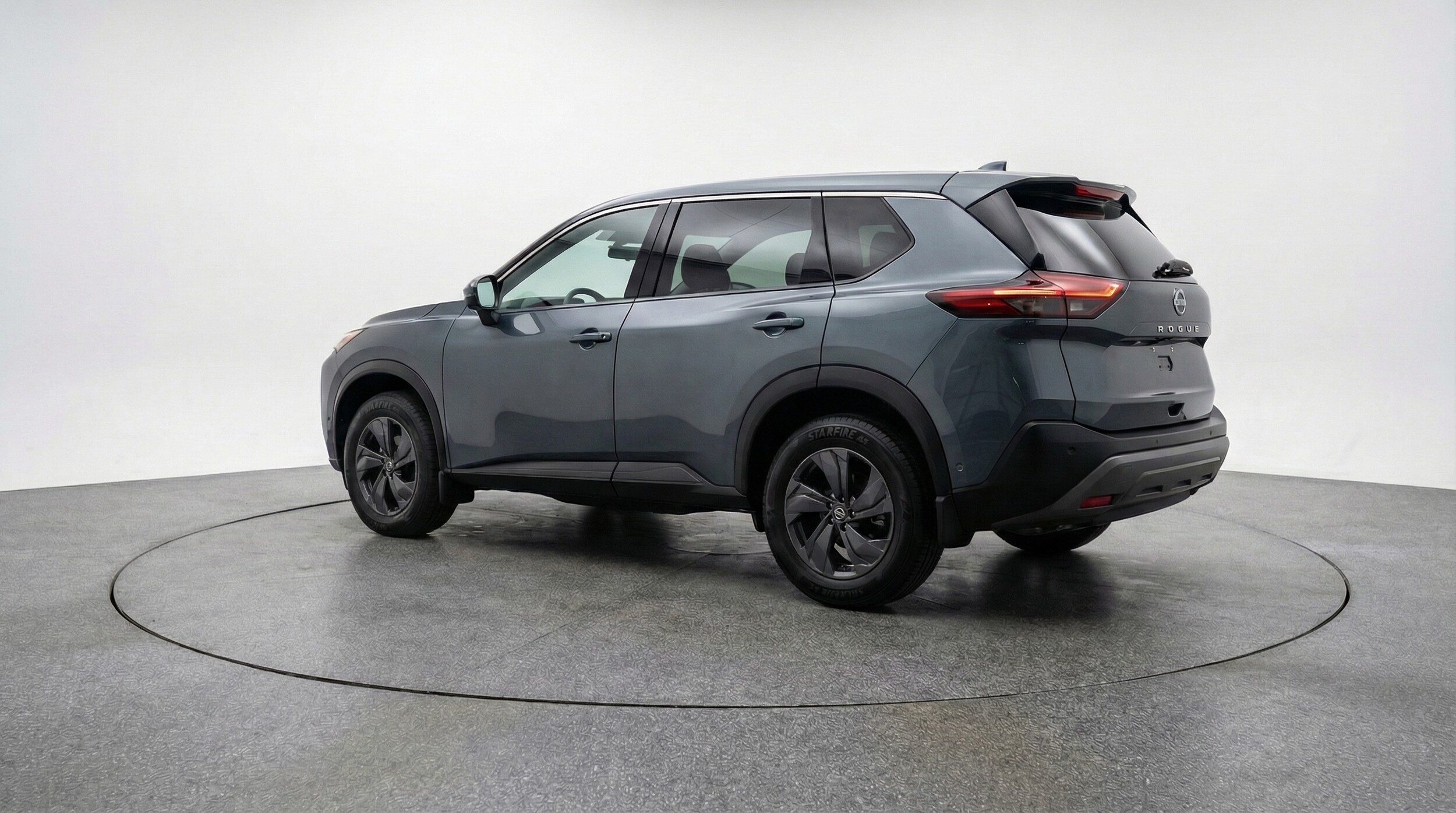 Thumbnail: 2025 Nissan Rogue - 5