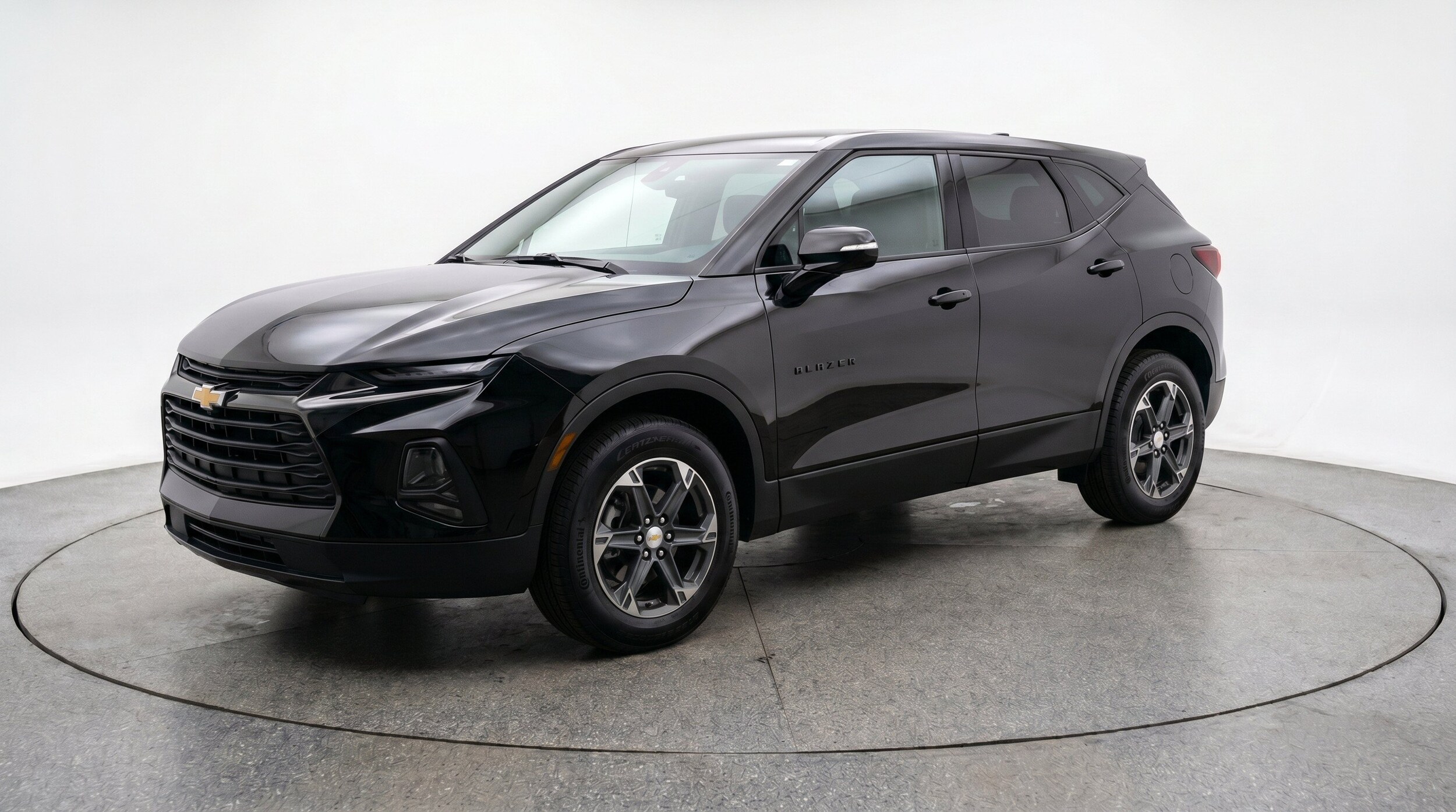 Thumbnail: 2026 Chevrolet Blazer - 3