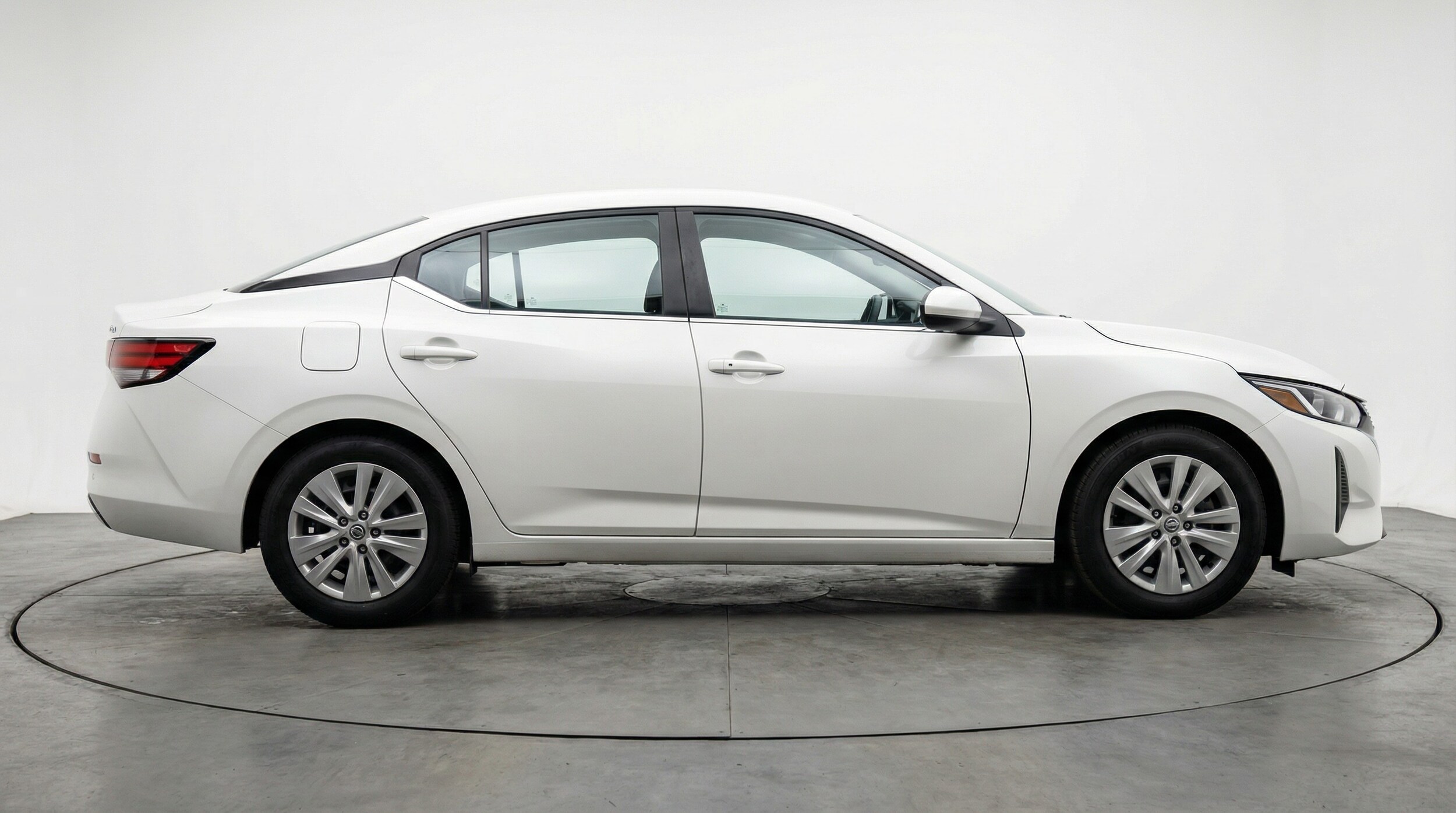 Thumbnail: 2025 Nissan Sentra - 8