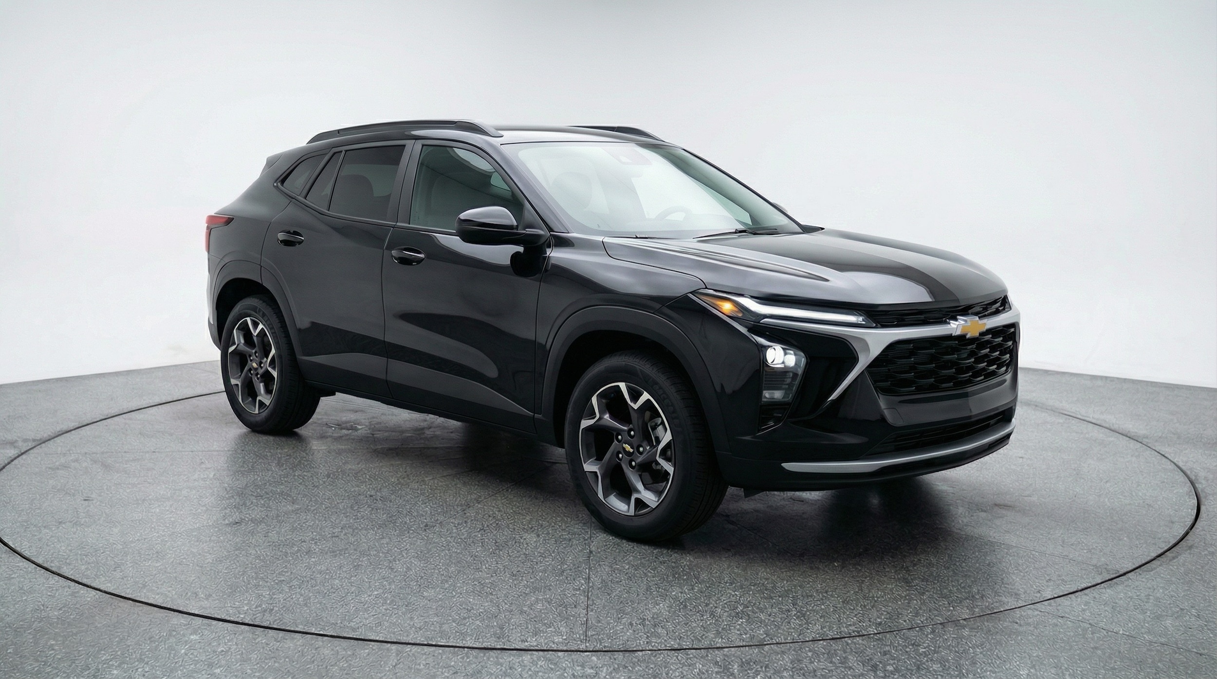 Thumbnail: 2025 Chevrolet Trax - 1