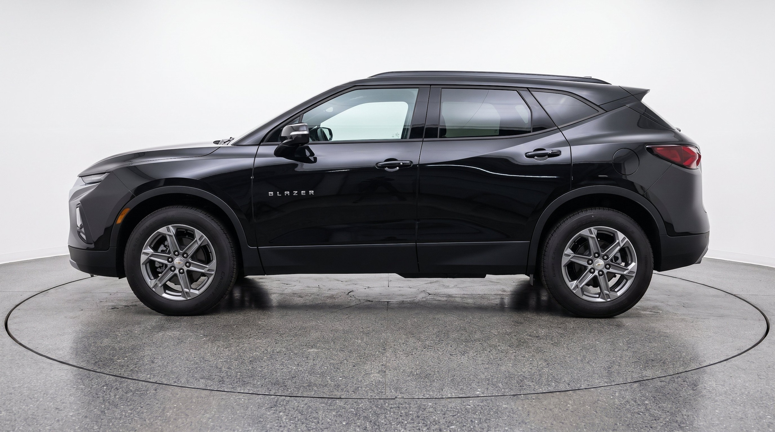 Thumbnail: 2026 Chevrolet Blazer - 5