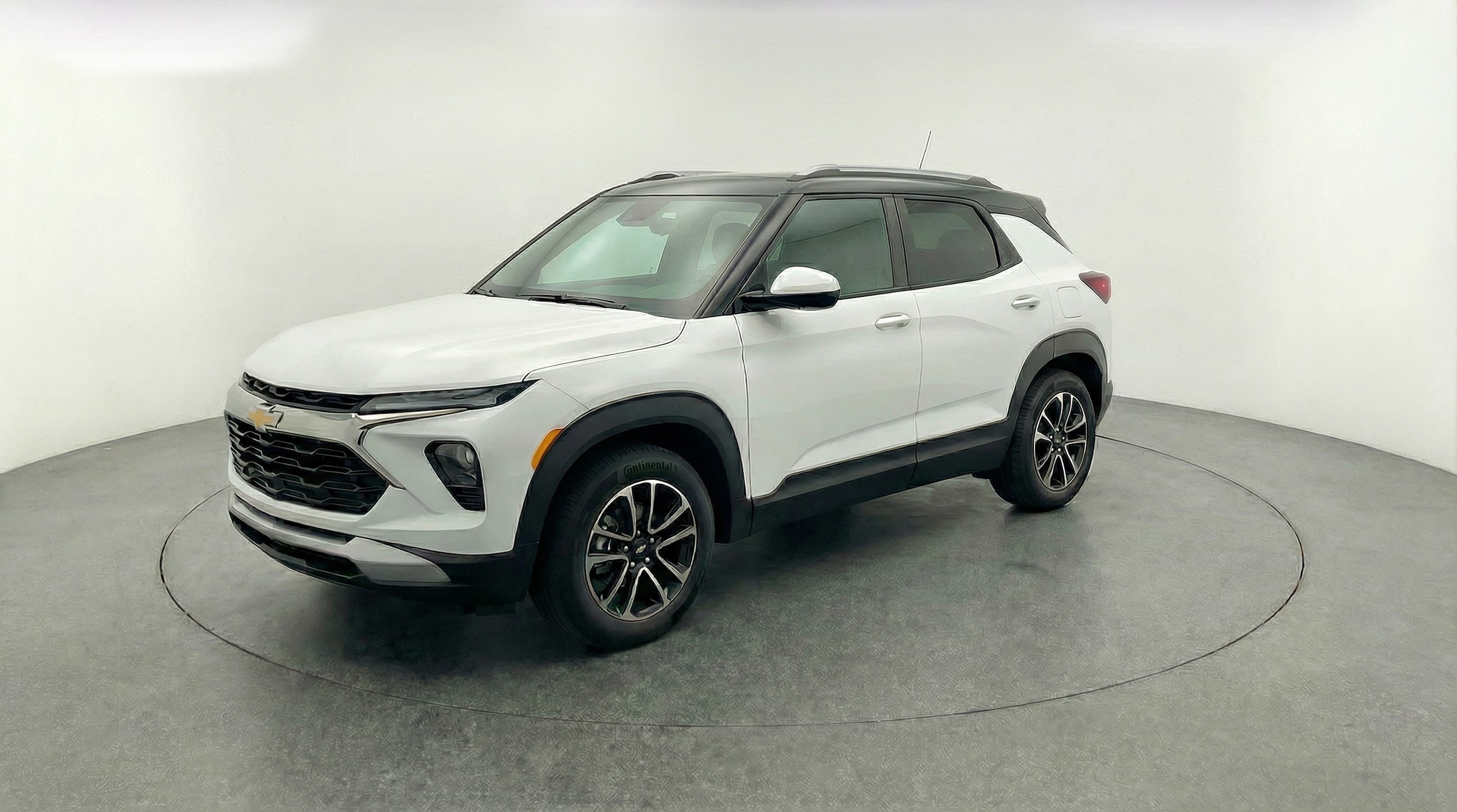 Thumbnail: 2025 Chevrolet TrailBlazer - 3