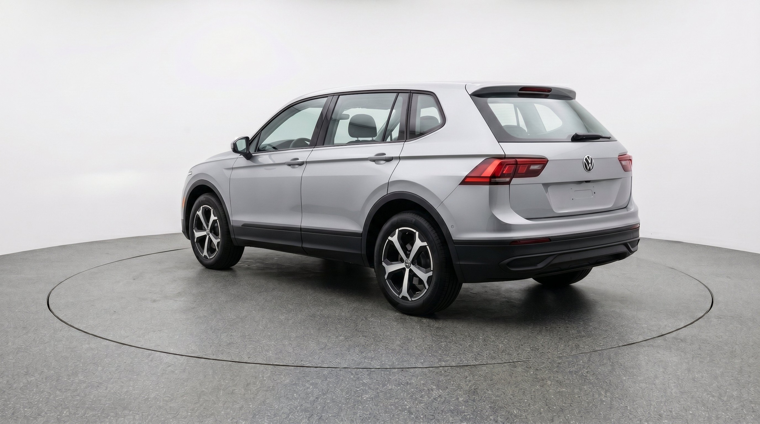 Thumbnail: 2026 Volkswagen Tiguan - 6