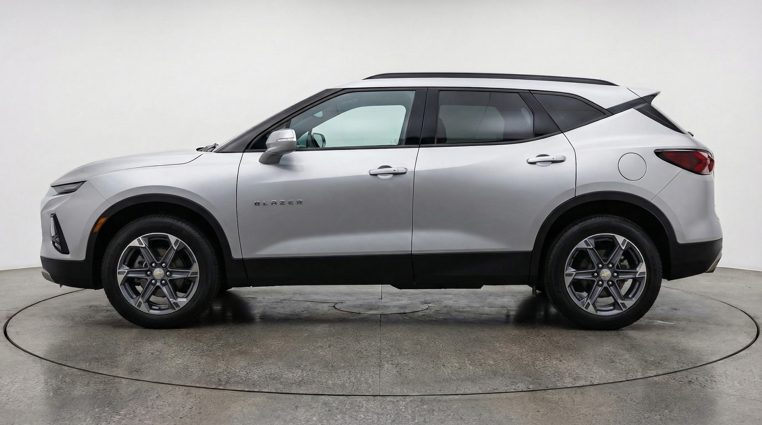 Thumbnail: 2025 Chevrolet Blazer - 4