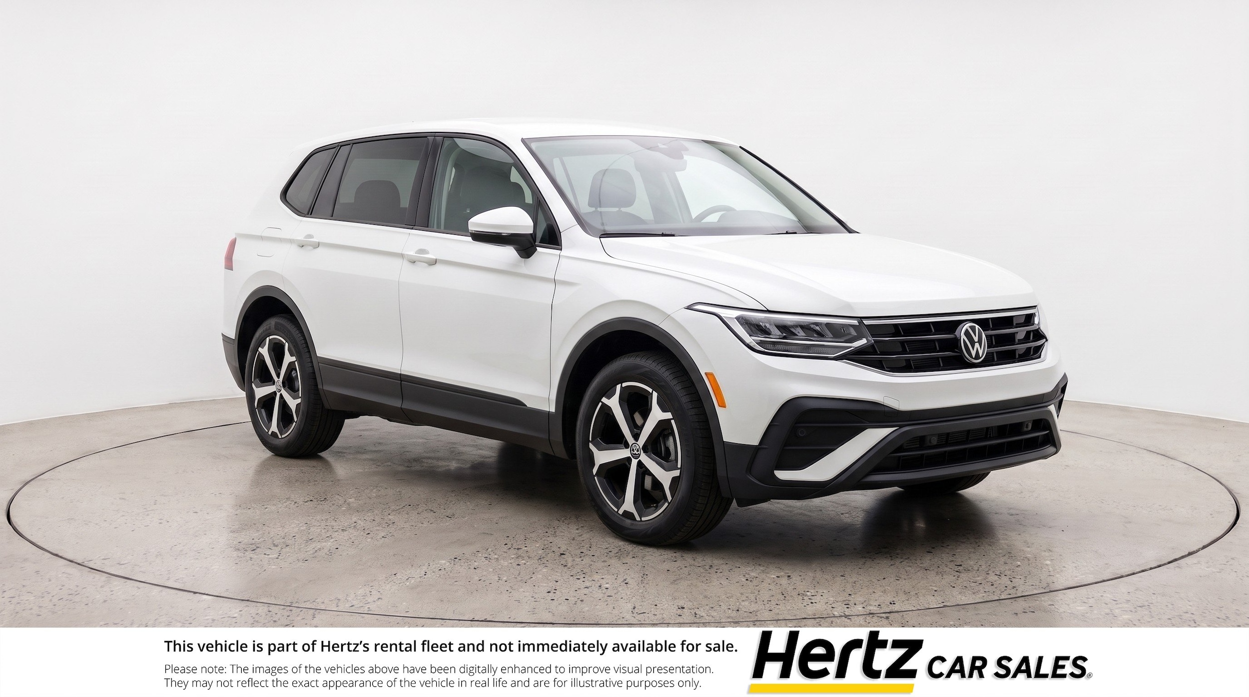 Thumbnail: 2026 Volkswagen Tiguan - 1