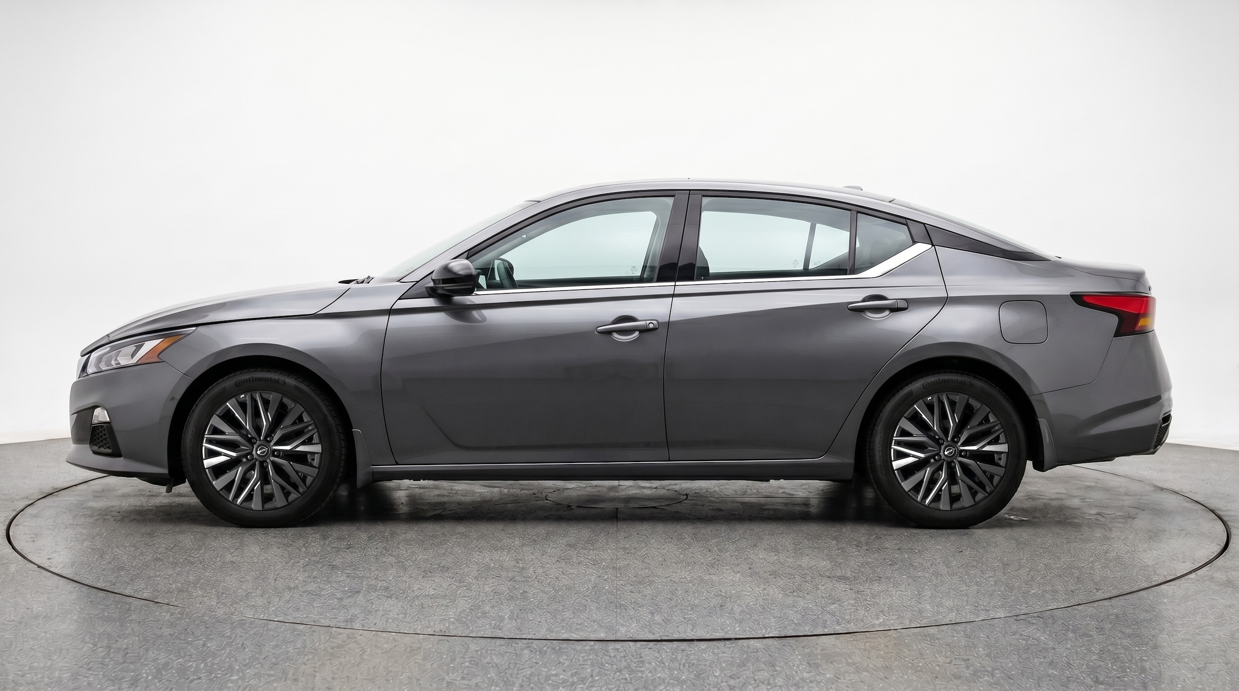 Thumbnail: 2025 Nissan Altima - 4