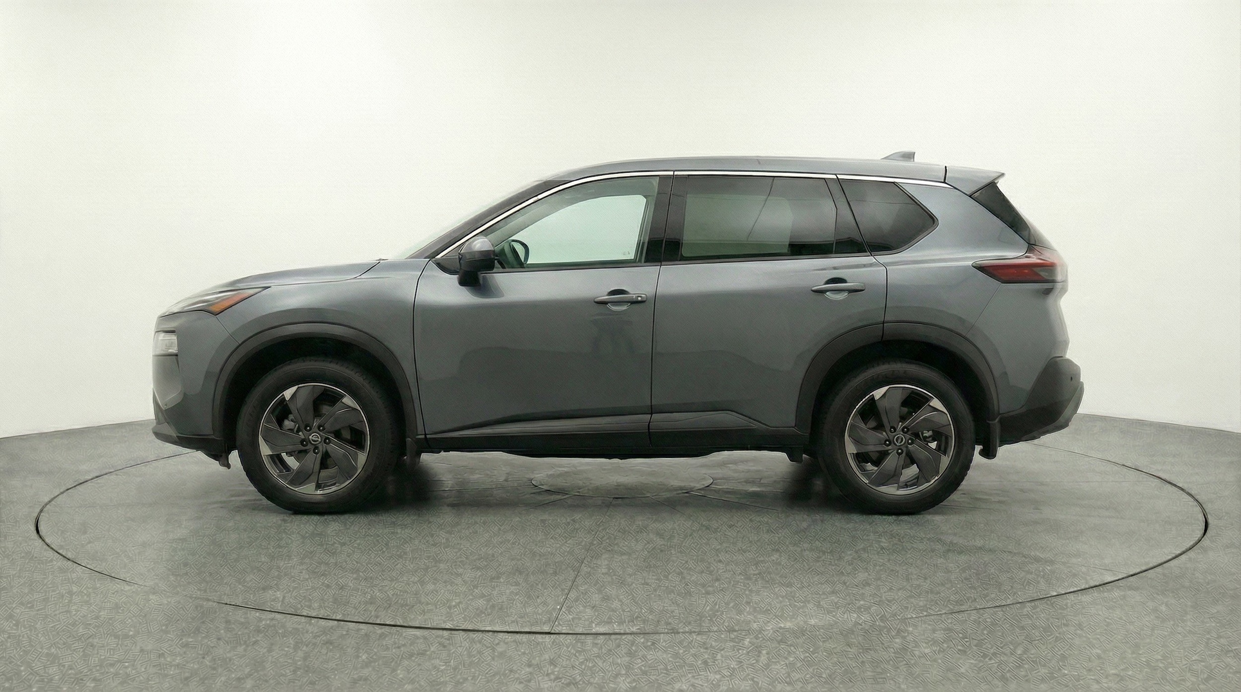 Thumbnail: 2025 Nissan Rogue - 5