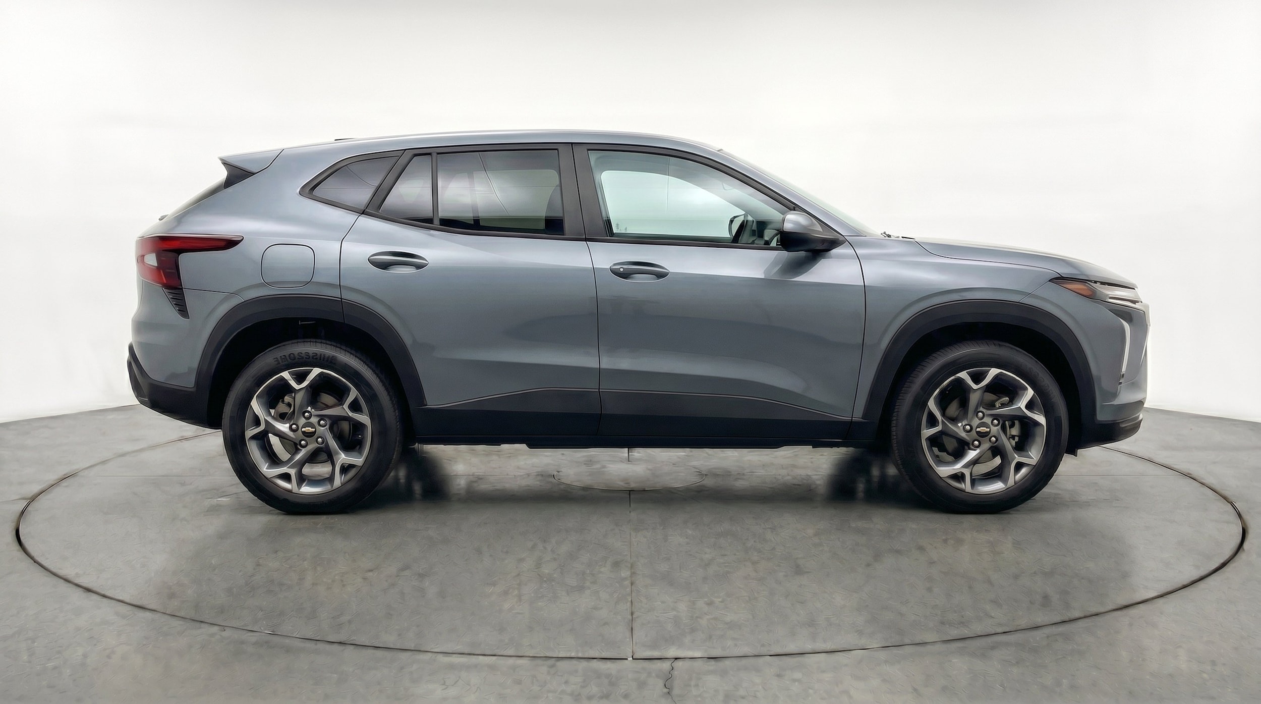 Thumbnail: 2025 Chevrolet Trax - 11