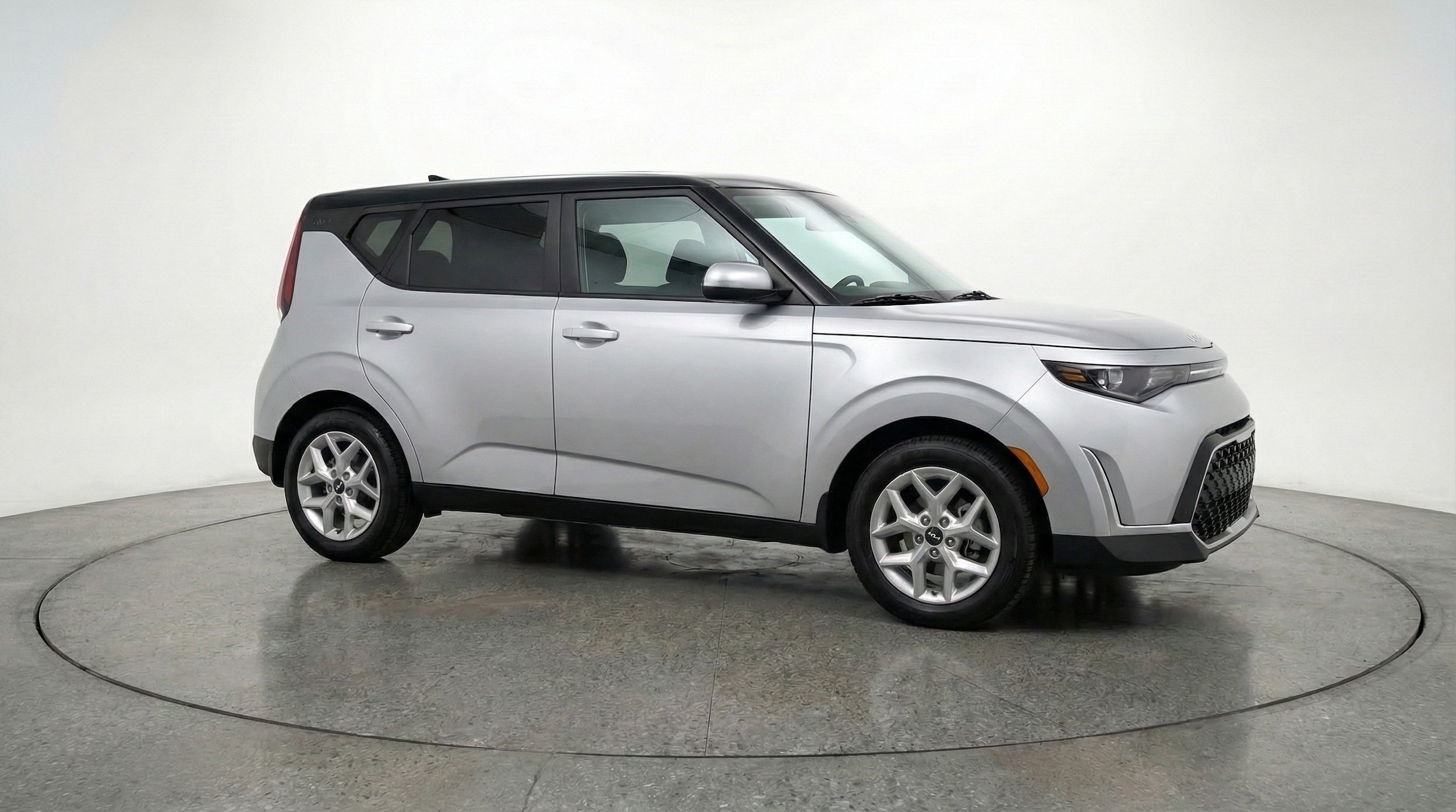 Thumbnail: 2025 Kia Soul - 1
