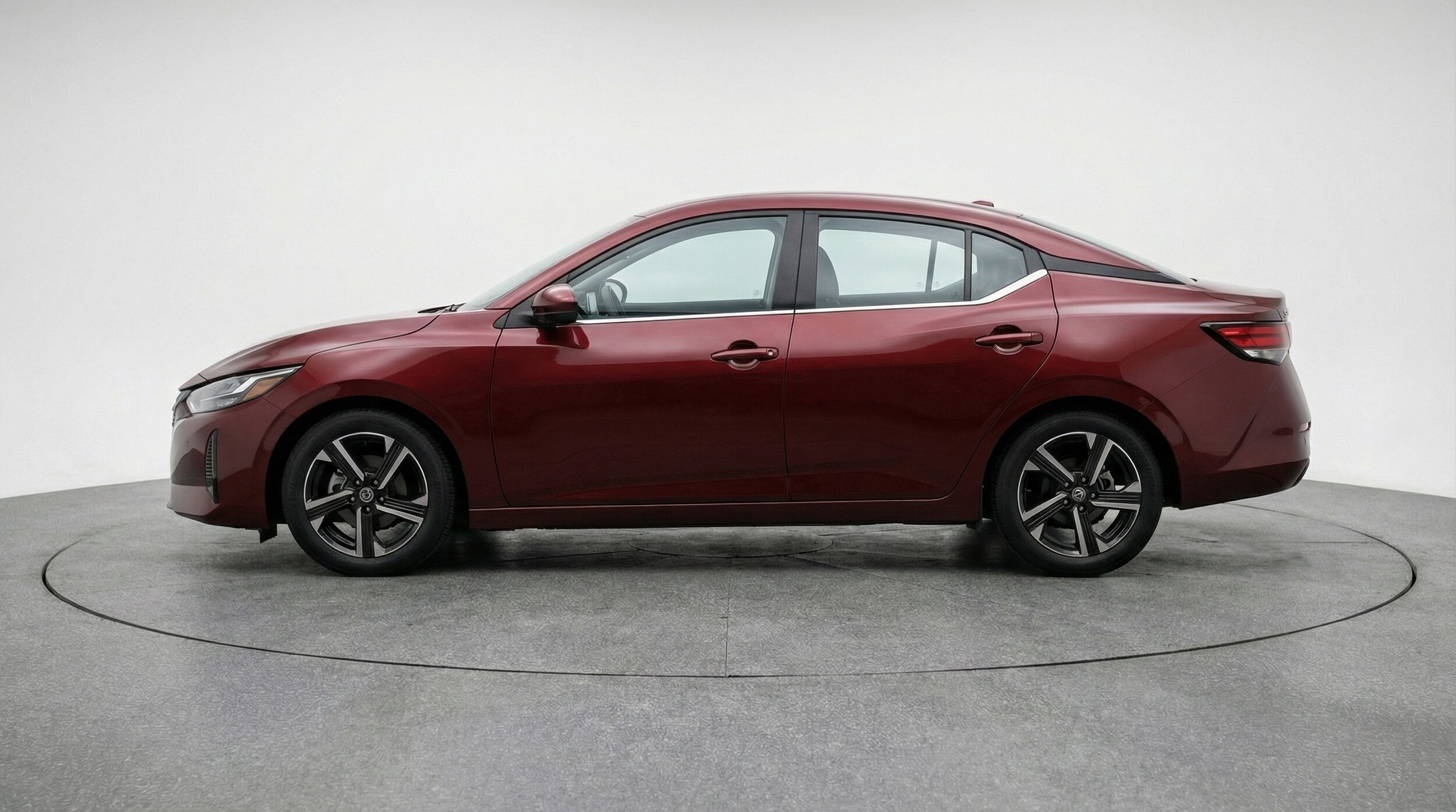 Thumbnail: 2025 Nissan Sentra - 4
