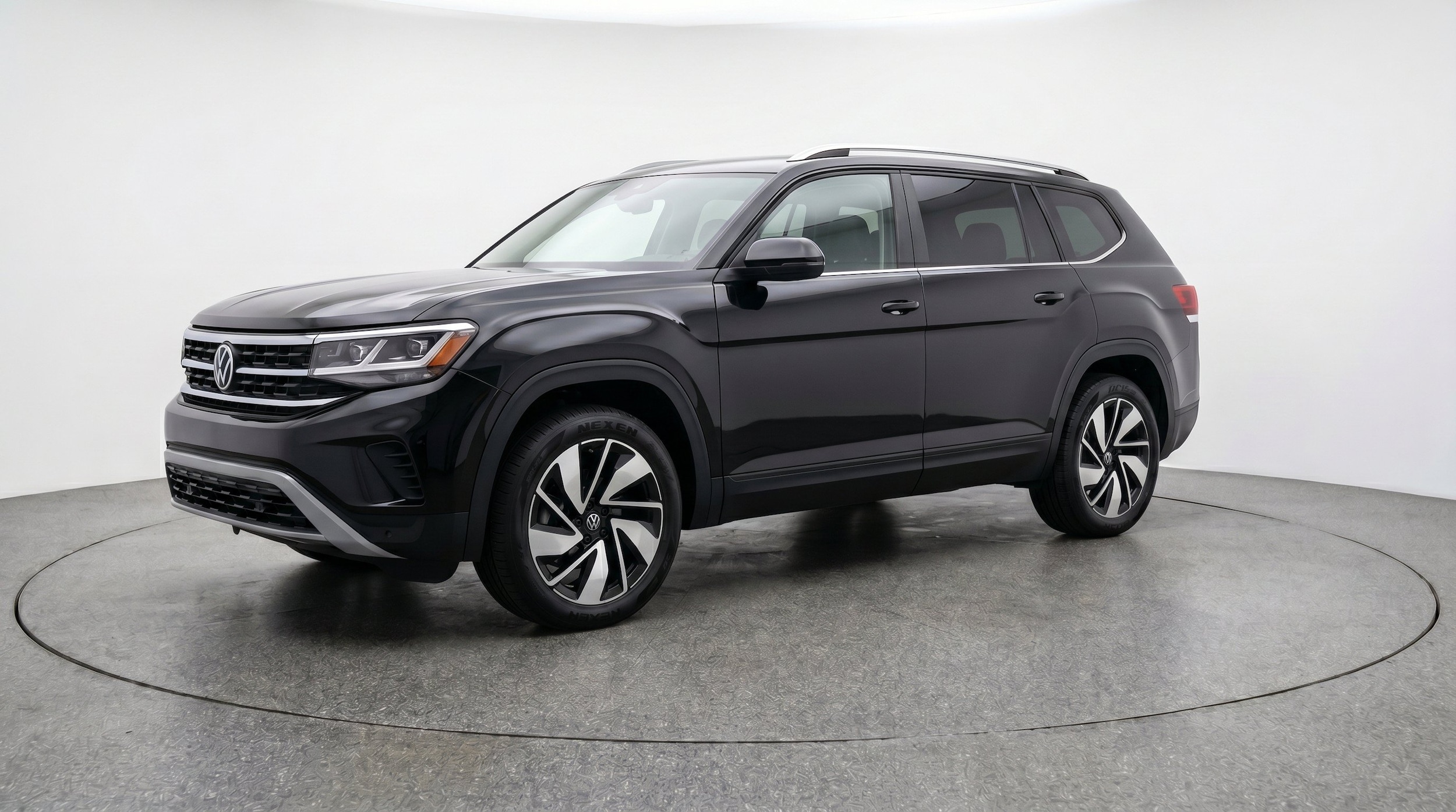 Thumbnail: 2026 Volkswagen Atlas - 3