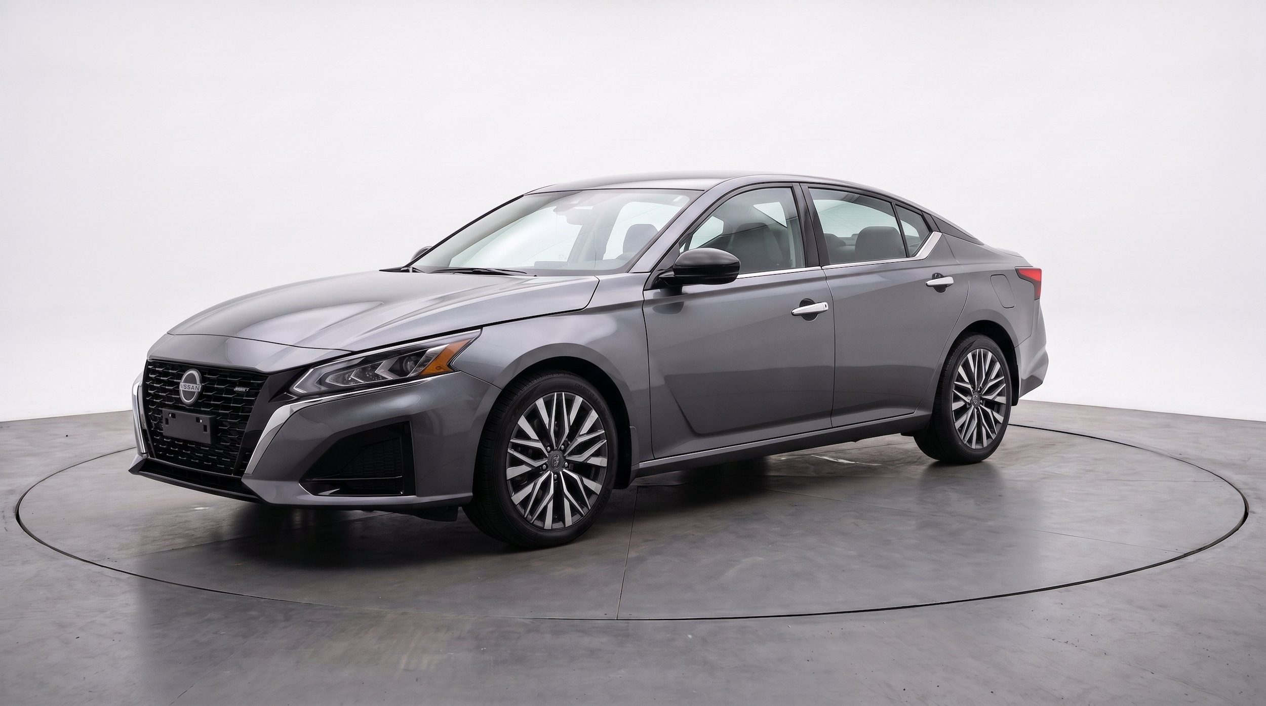 Thumbnail: 2025 Nissan Altima - 3