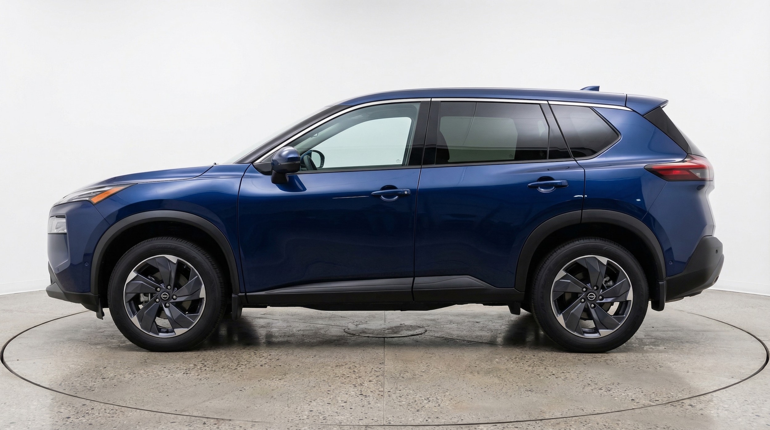 Thumbnail: 2025 Nissan Rogue - 4