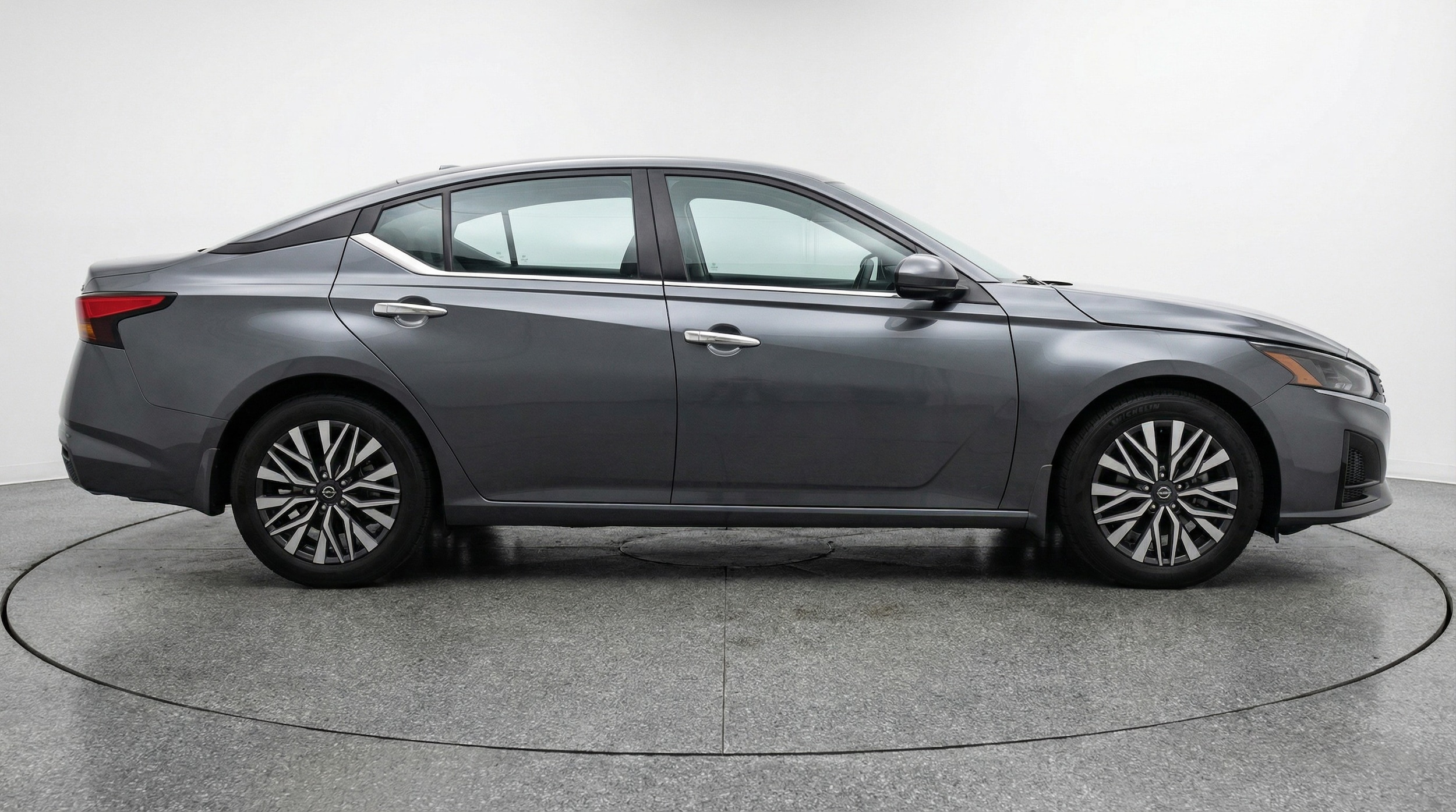 Thumbnail: 2025 Nissan Altima - 8