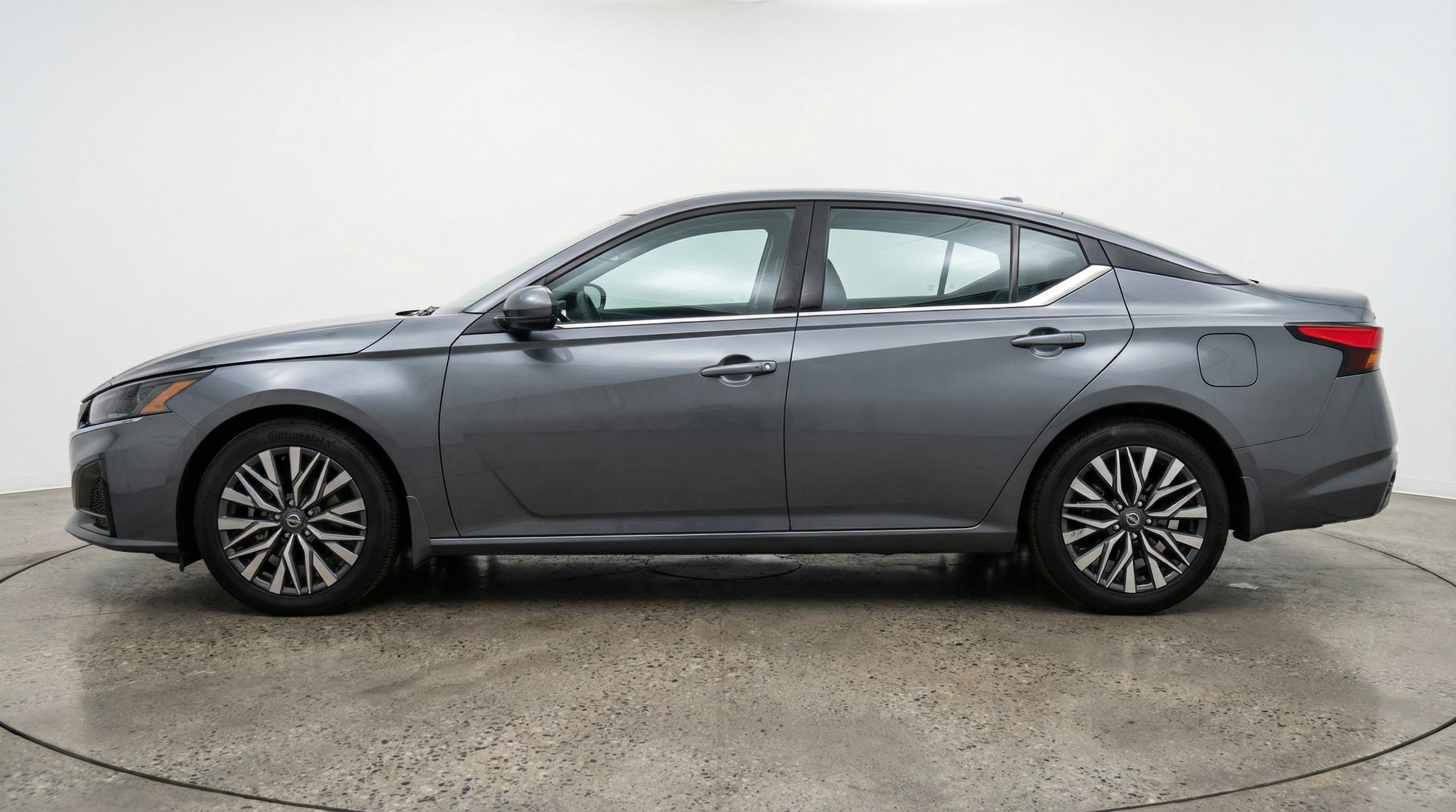 Thumbnail: 2025 Nissan Altima - 4