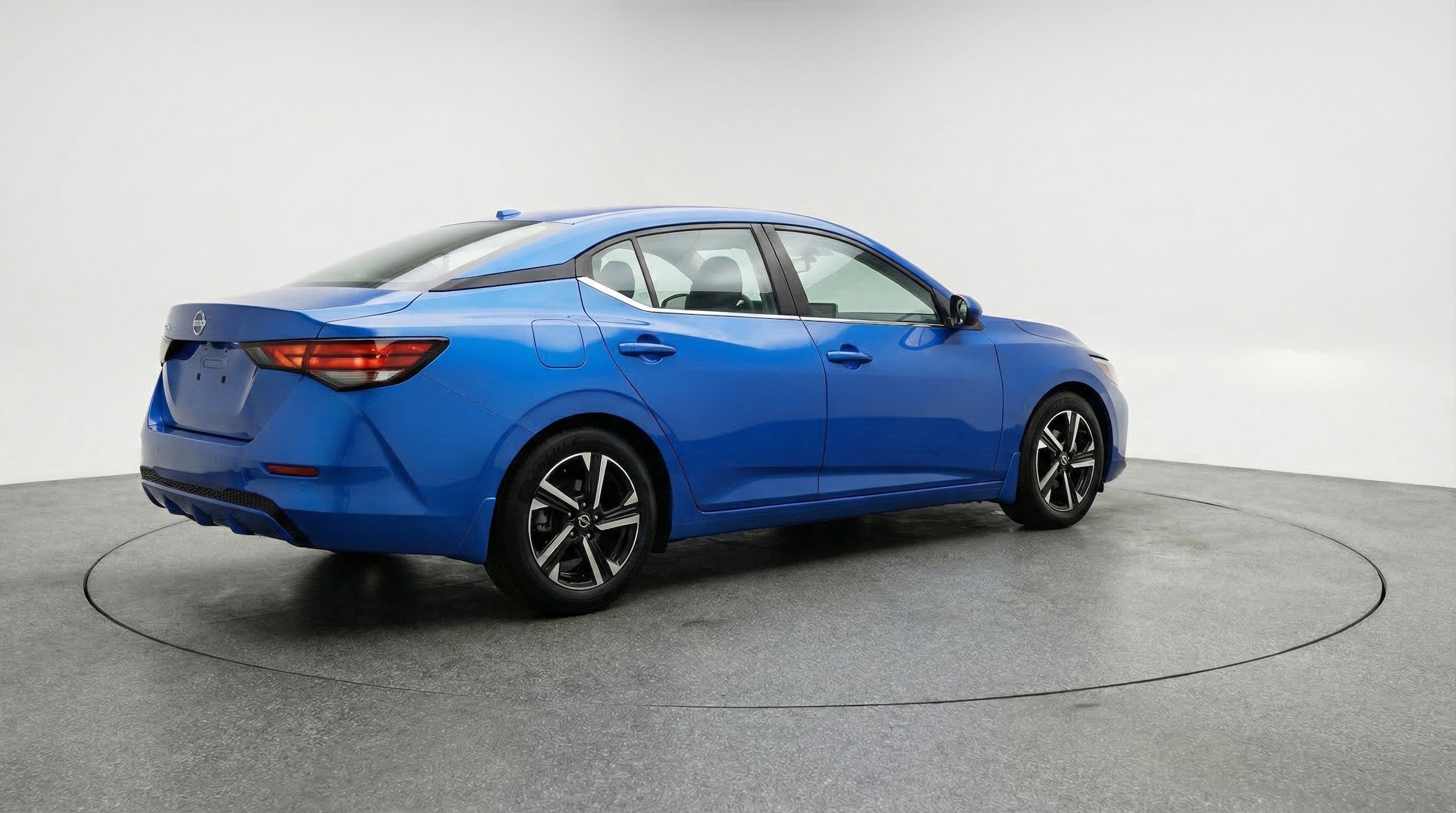 Thumbnail: 2025 Nissan Sentra - 9